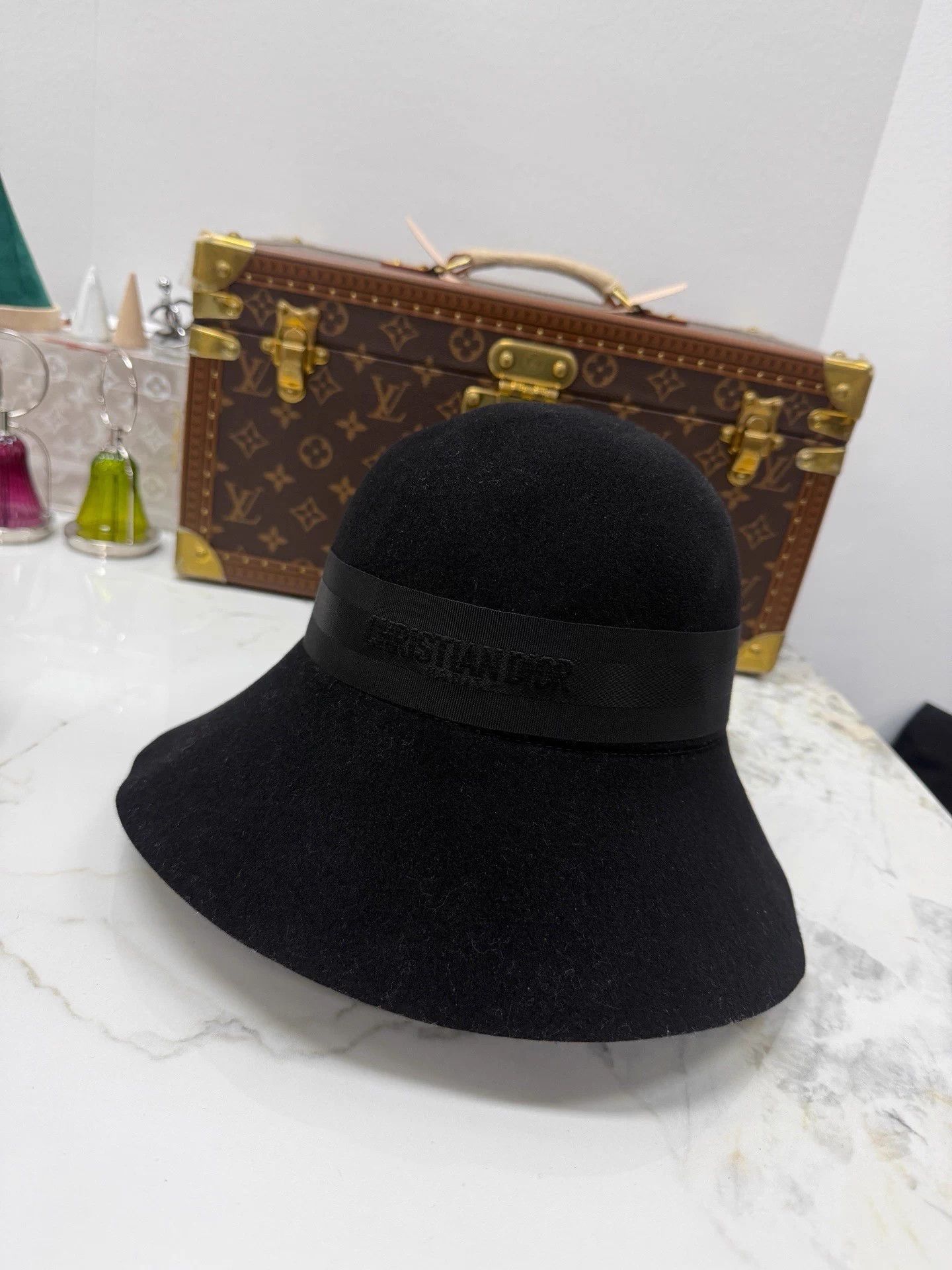 Dior Dior 26 D-Tulipe narrow-bell hat 58 new tagless Size ONE SIZE - 1 Thumbnail