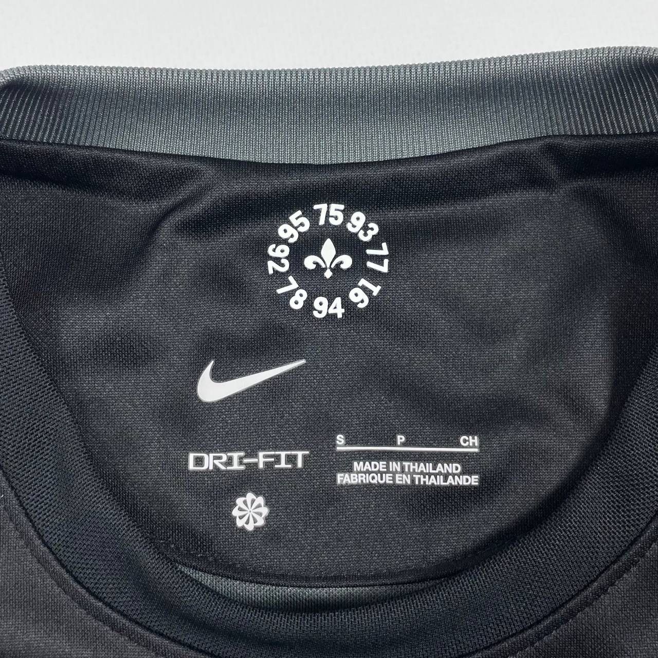 Nike Vintage 30 Messi PSG paris nike size S black rare away Size US S / EU 44-46 / 1 - 12 Thumbnail