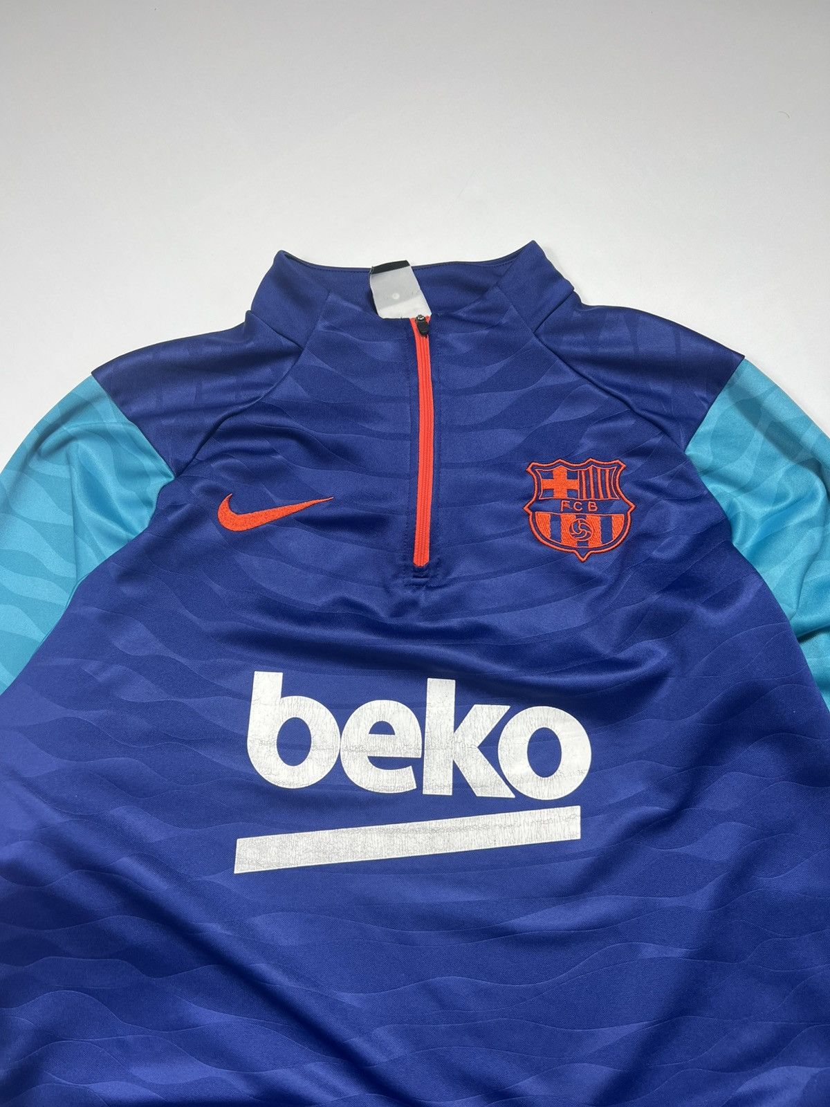Other Vintage Nike Barcelona Aeroswift Training Suit Size US L / EU 52-54 / 3 - 3 Thumbnail