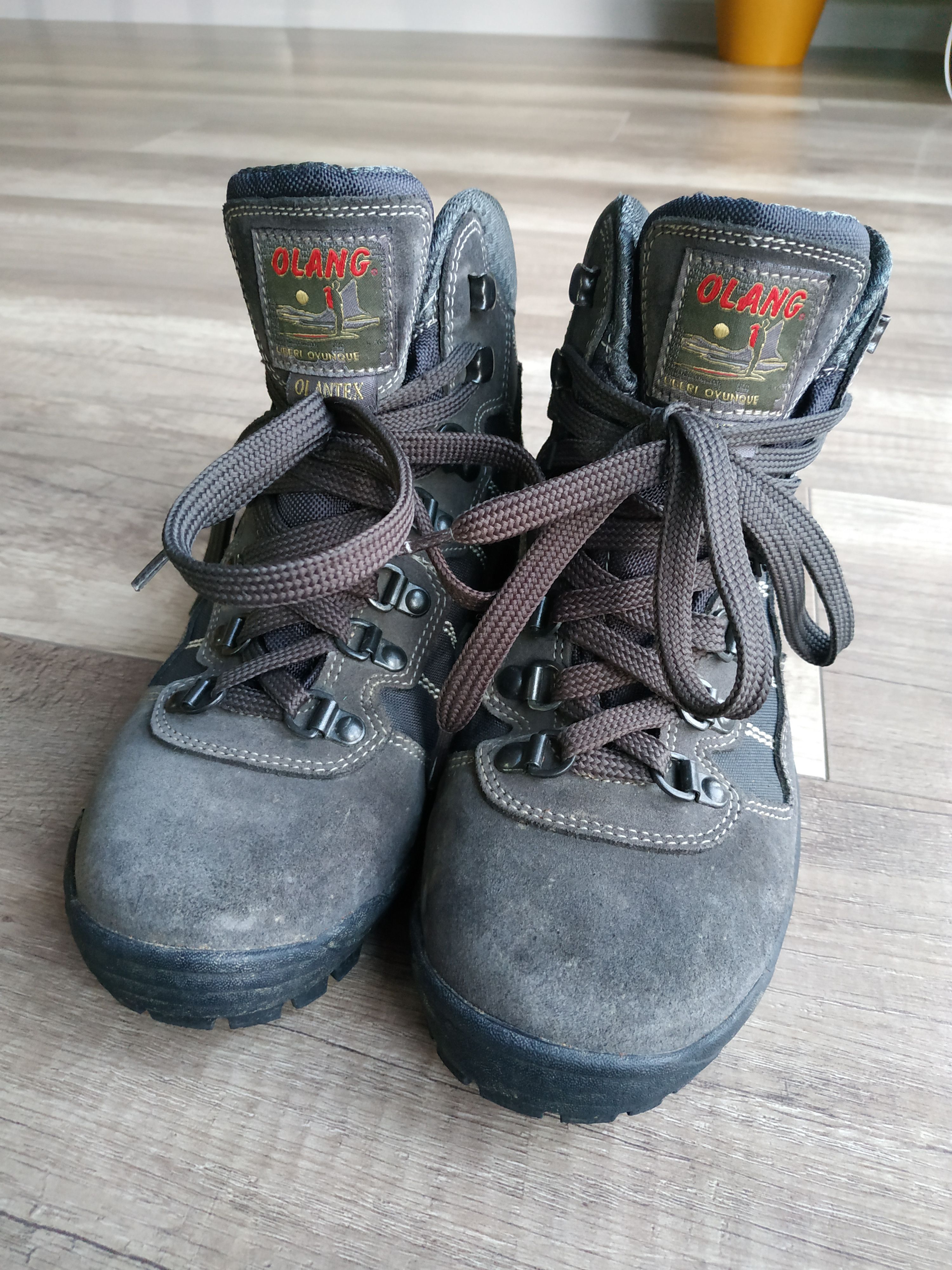 Weatherproof OLANG Women's Trekking Waterproof Vibram High Boots, EUR 37 Size US 7 / IT 37 - 3 Thumbnail