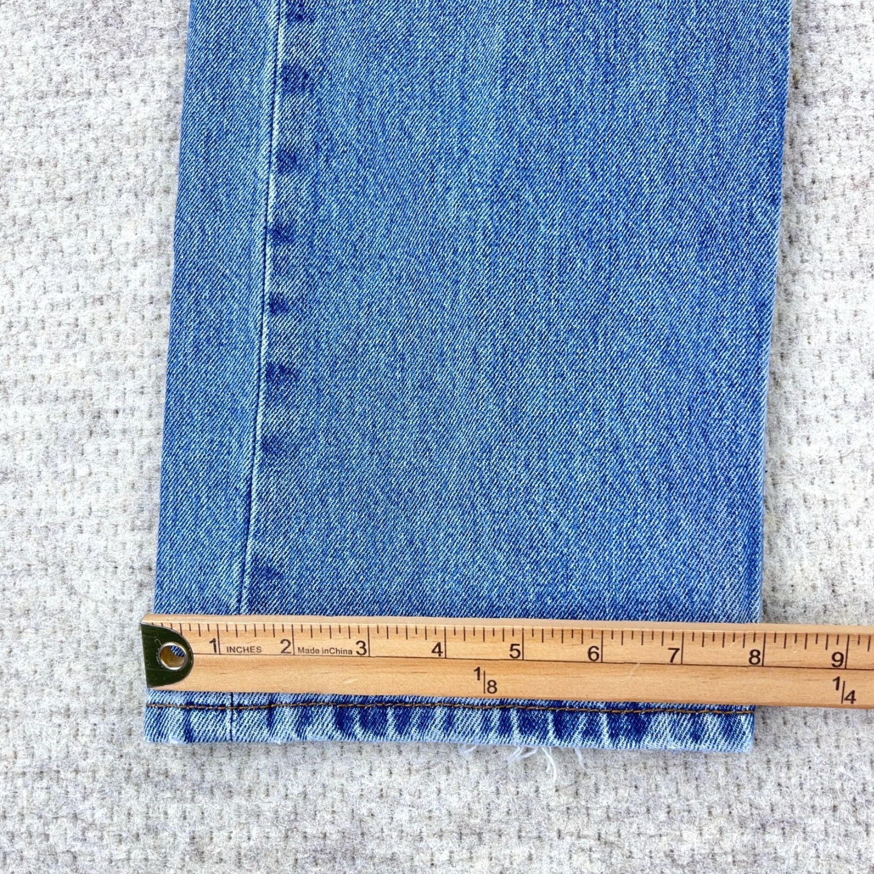 Levi's Levi's 505 Jeans Men Regular 36x30 Blue Denim Straight Fit Medium Wash Belt Loops 5-Pocket Logo Jeans Size US 36 / EU 52 - 7 Thumbnail