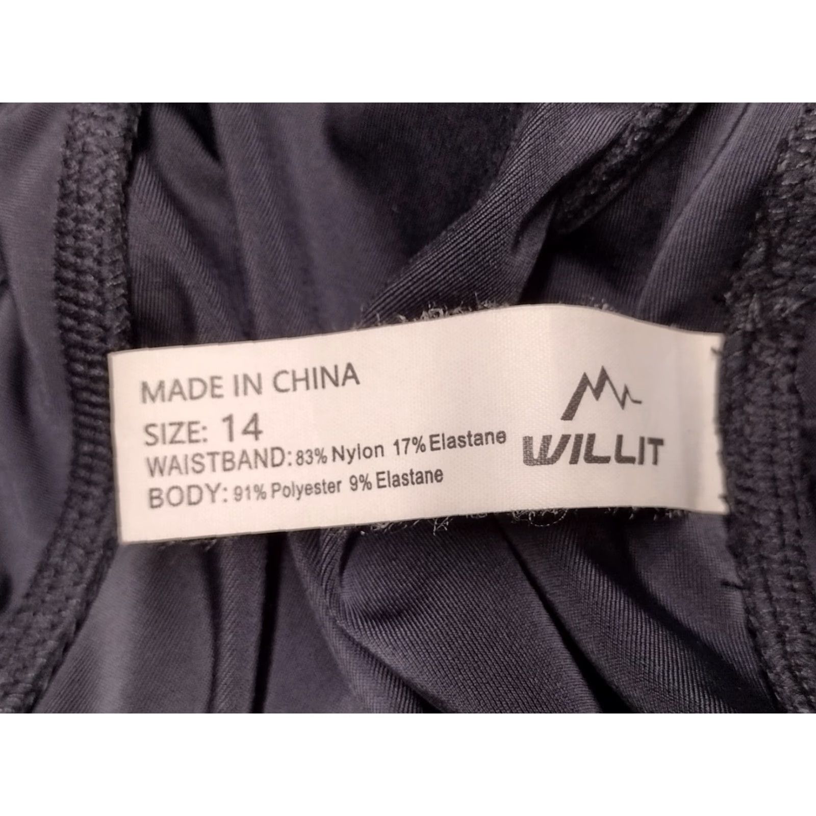 Vintage Willit Running Athletic Shorts Women's 14 Black Short/Bottoms Athletic 14 Womens Black Pockets Fitness Running Shorts Size 36" / US 14 / IT 50 - 5 Thumbnail
