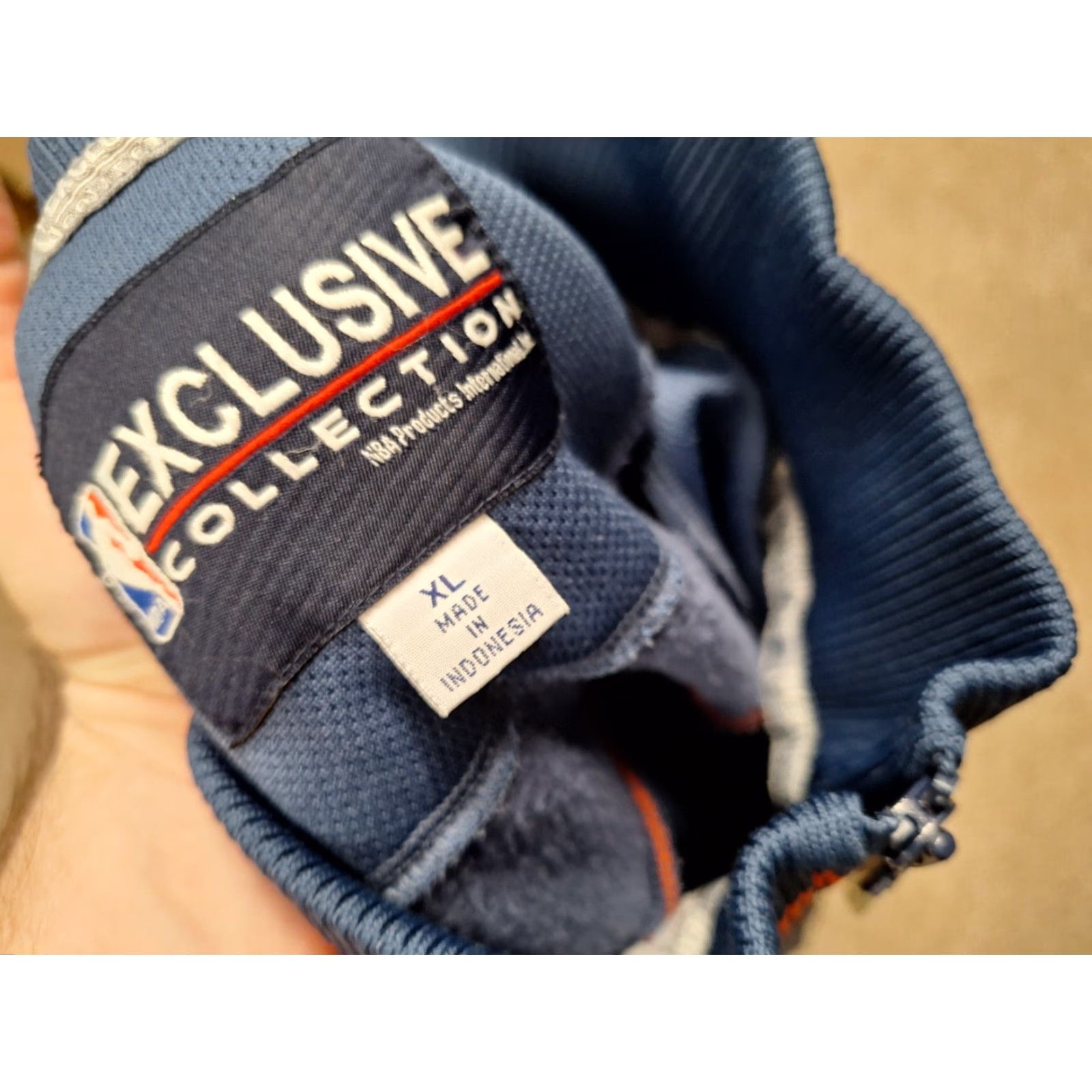 NBA VINTAGE Charlotte Bobcats NC Jacket XL Blue NBA Exclusive Collection Zip Size US XL / EU 56 / 4 - 2 Thumbnail