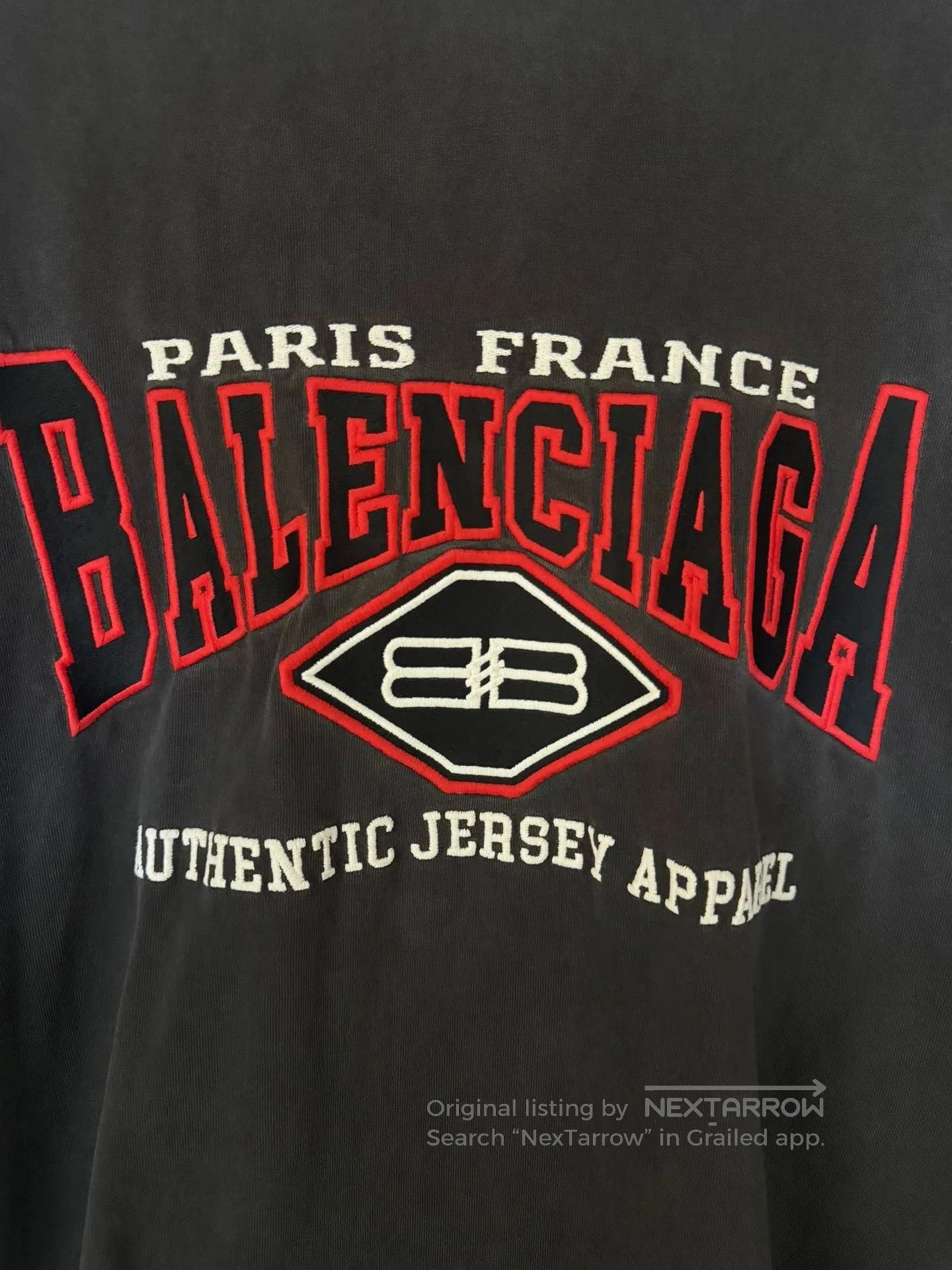Balenciaga Balenciaga Black Bat Short Sleeve. Size US S / EU 44-46 / 1 - 2 Thumbnail