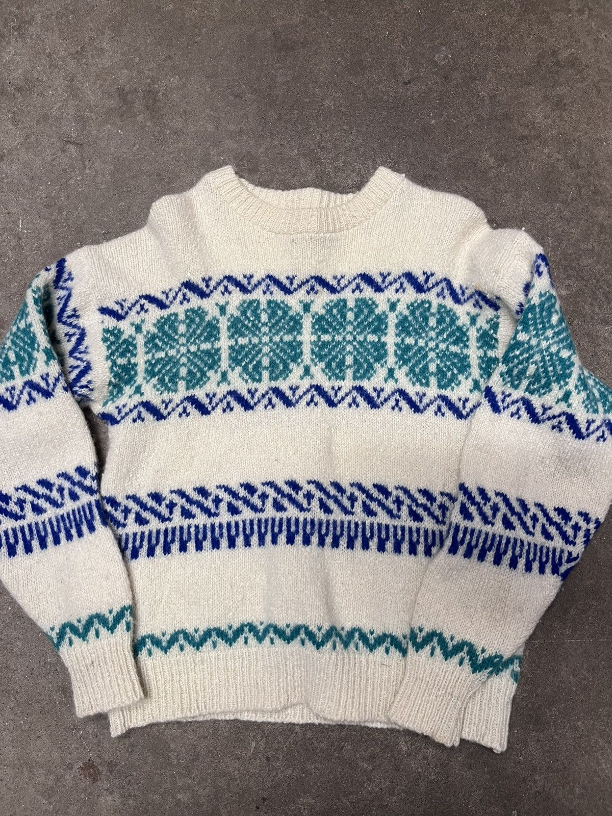 Pendleton Vintage Pendleton ‘Lobo’ 100% Pure Wool Knit Sweater Size US L / EU 52-54 / 3 - 1 Thumbnail