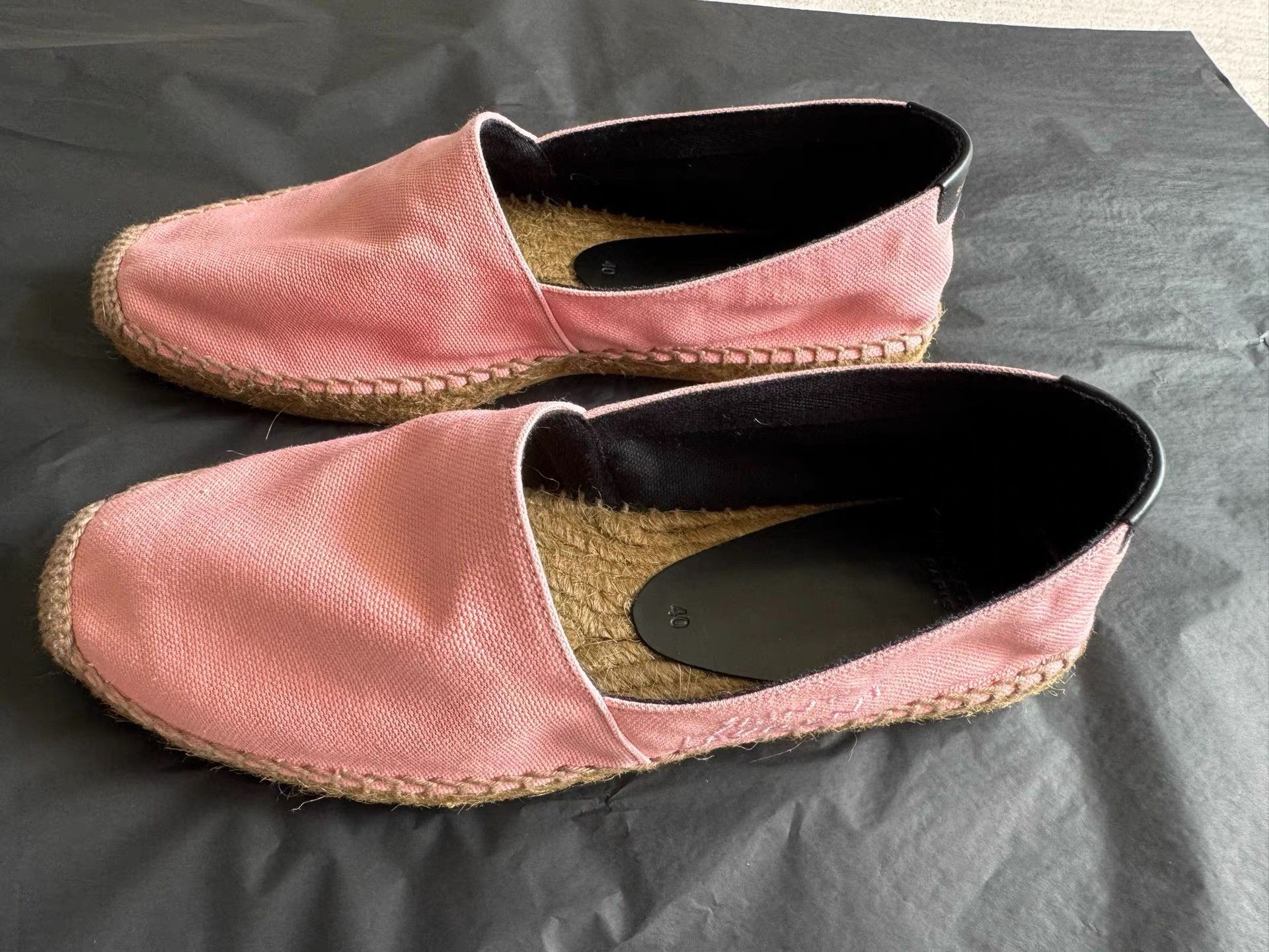 Saint Laurent Paris Saint Laurent Unisex Espadrilles K33 Size US 7 / EU 40 - 1 Thumbnail