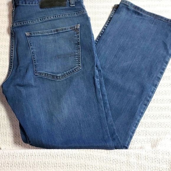 Calvin Klein Calvin Klein Sz 34x32 Straight Blue Jeans Size US 34 / EU 50 - 1 Thumbnail