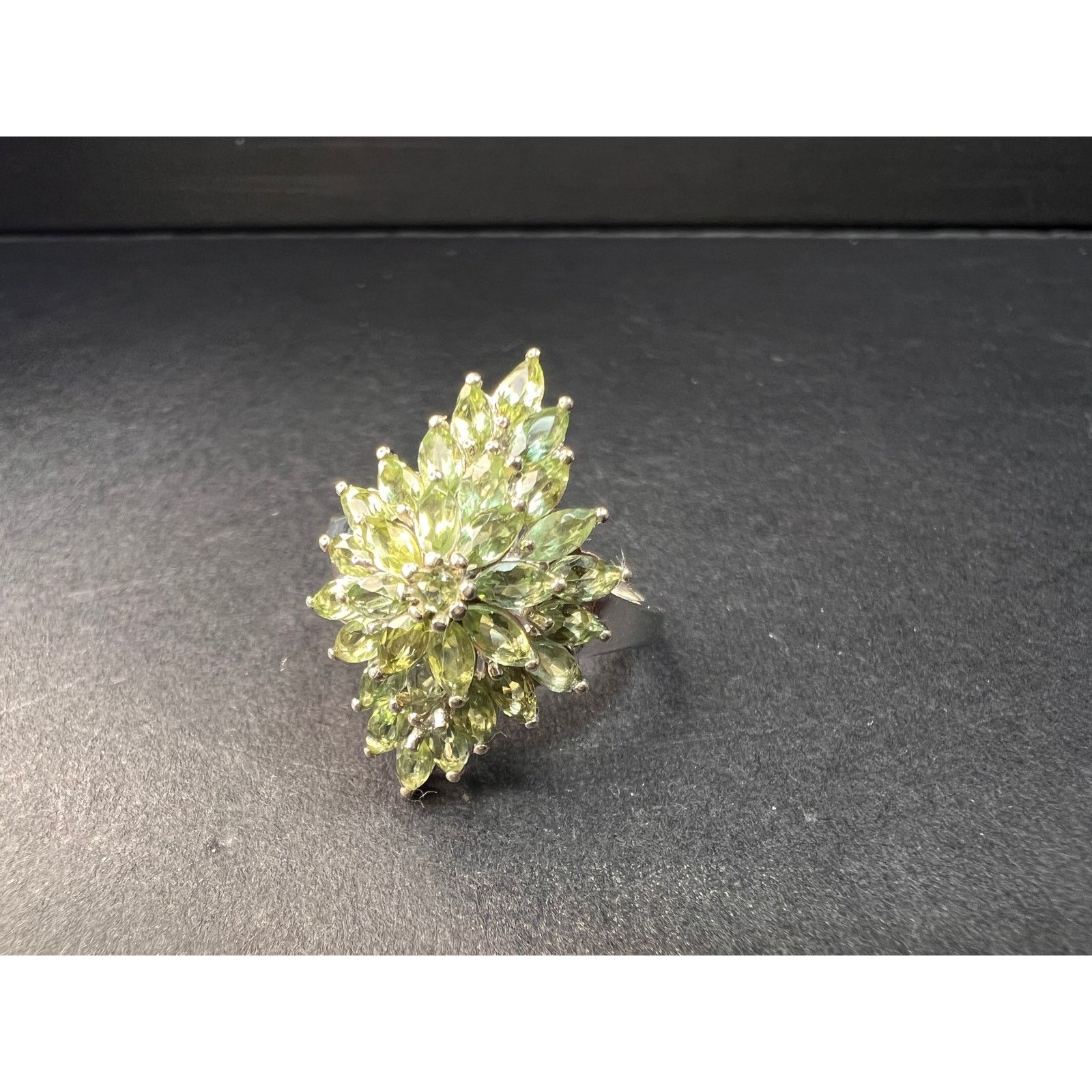 Other NEW Green apatite ring in sterling silver size 7 Size ONE SIZE - 22 Thumbnail