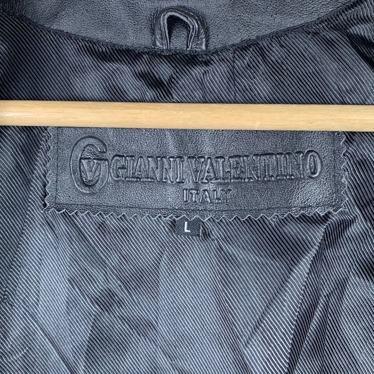 Gianni Valentino × Valentino × Vintage Vintage GIANNI VALENTINO Italy Casualwear Leathe Vest Jacket Size US L / EU 52-54 / 3 - 7 Thumbnail