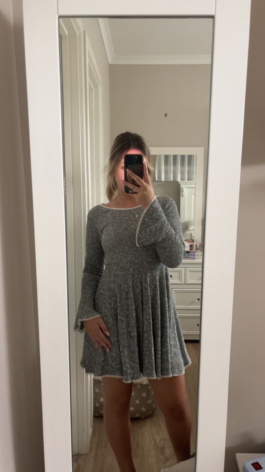 Other Grey long sleeve knitted mini dress w/ flared sleeves Size S / US 4 / IT 40 - 3 Thumbnail
