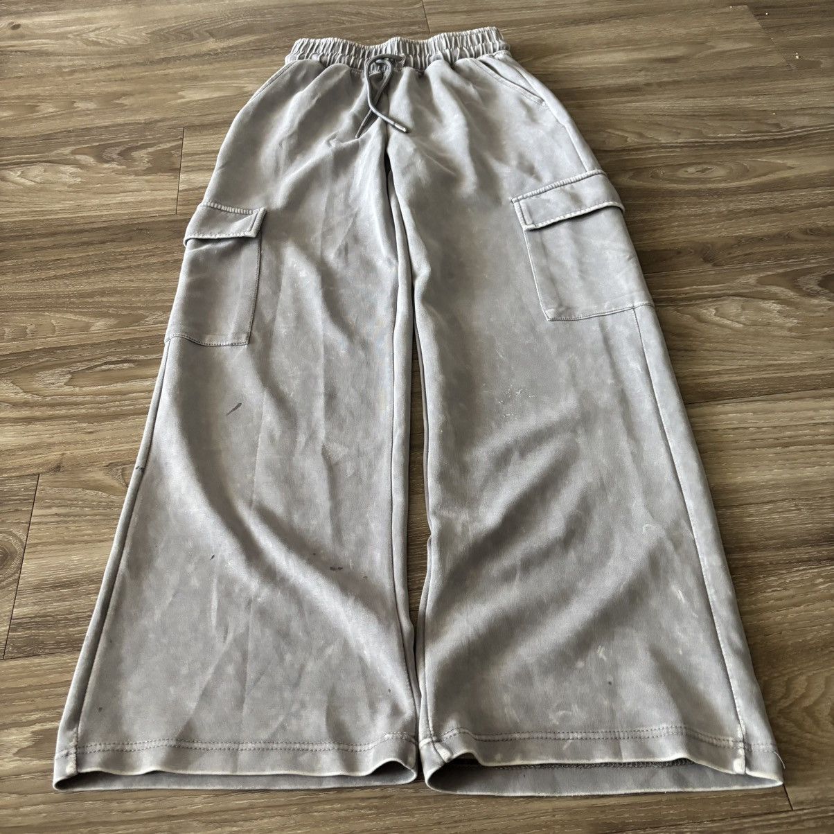 Vintage Crazy Vintage Y2K/2000s Light Grey Cargo Baggy Sweatpants! Size XS Size 26" / US 2 / IT 38 - 3 Thumbnail
