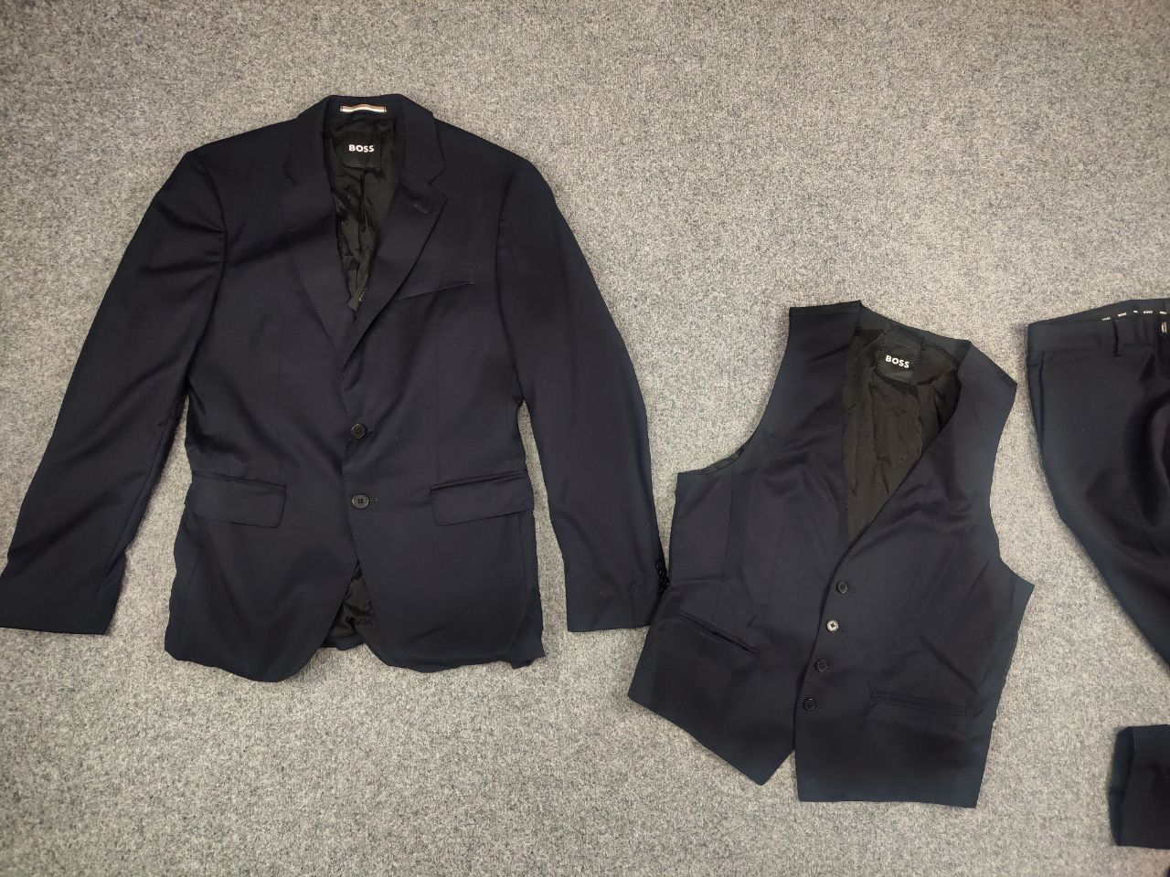 Hugo Boss Boss one the suit Design Navy Slim three-piece Blazer Pants Size 36R - 23 Thumbnail
