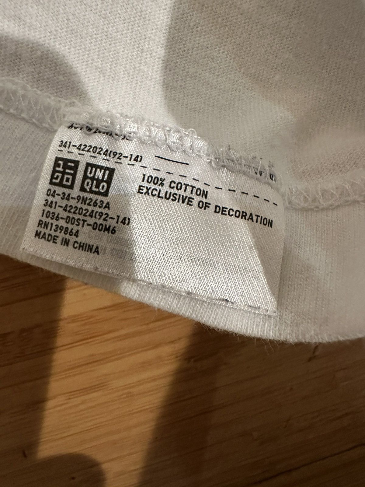 Kaws Kaws Uniqlo BFF Pocket Tee White Size Medium Size US M / EU 48-50 / 2 - 5 Thumbnail