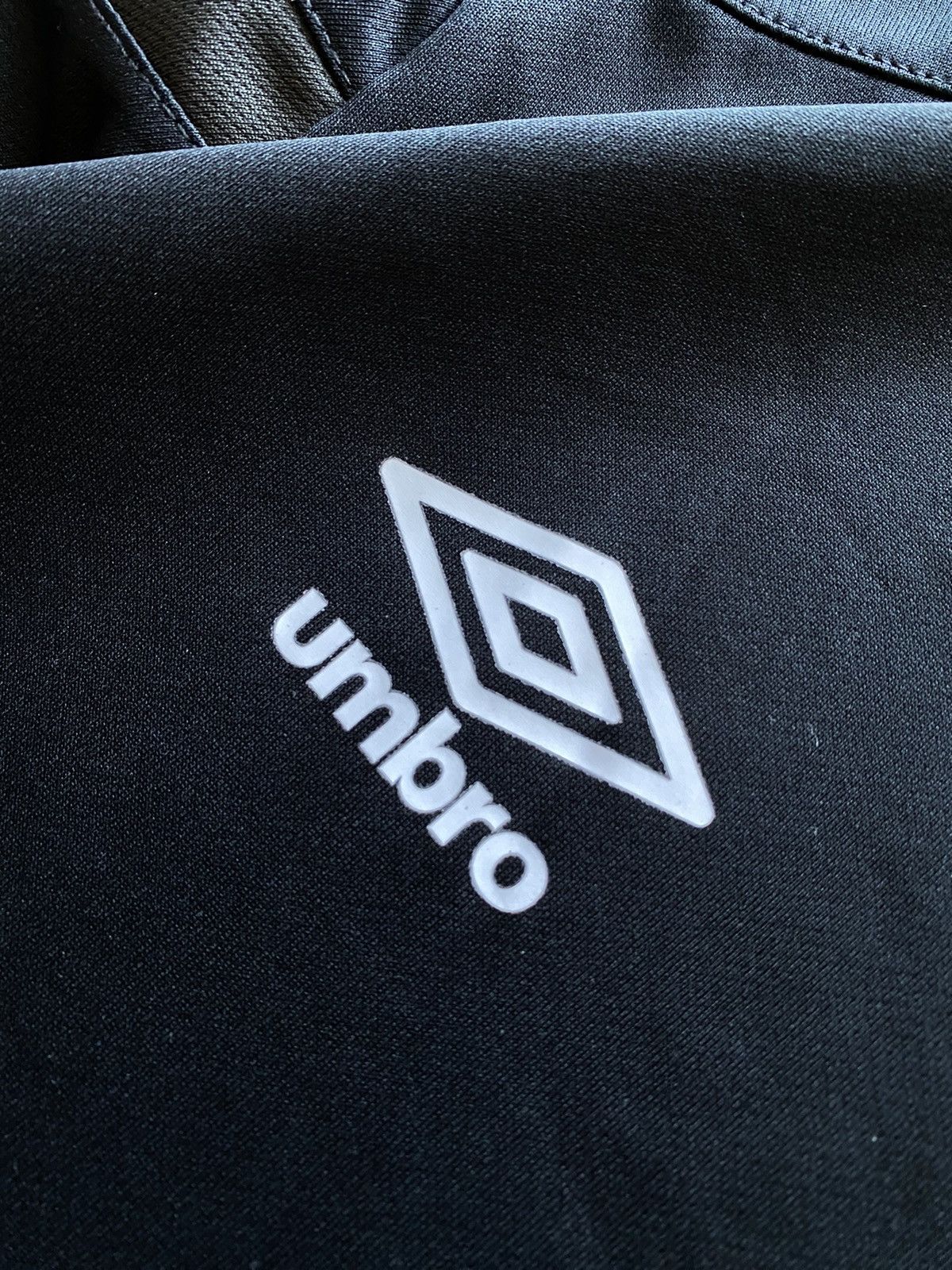 Umbro AFC Bournemouth Umbro Training Soccer Football Jersey Size US M / EU 48-50 / 2 - 6 Thumbnail