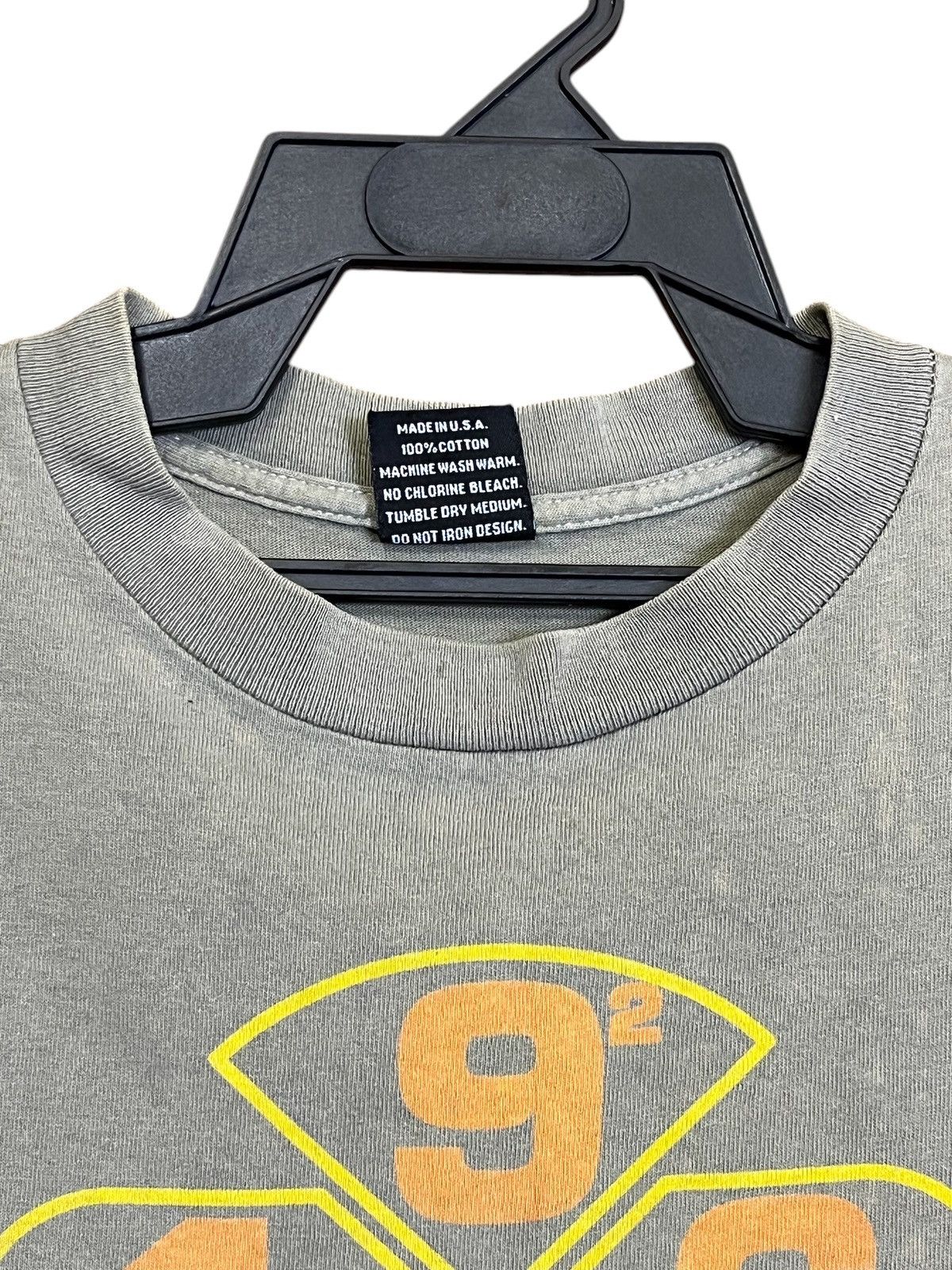 Japanese Brand Vintage 90s japanese CGD distressed tee shirt Size US XS / EU 42 / 0 - 4 Thumbnail
