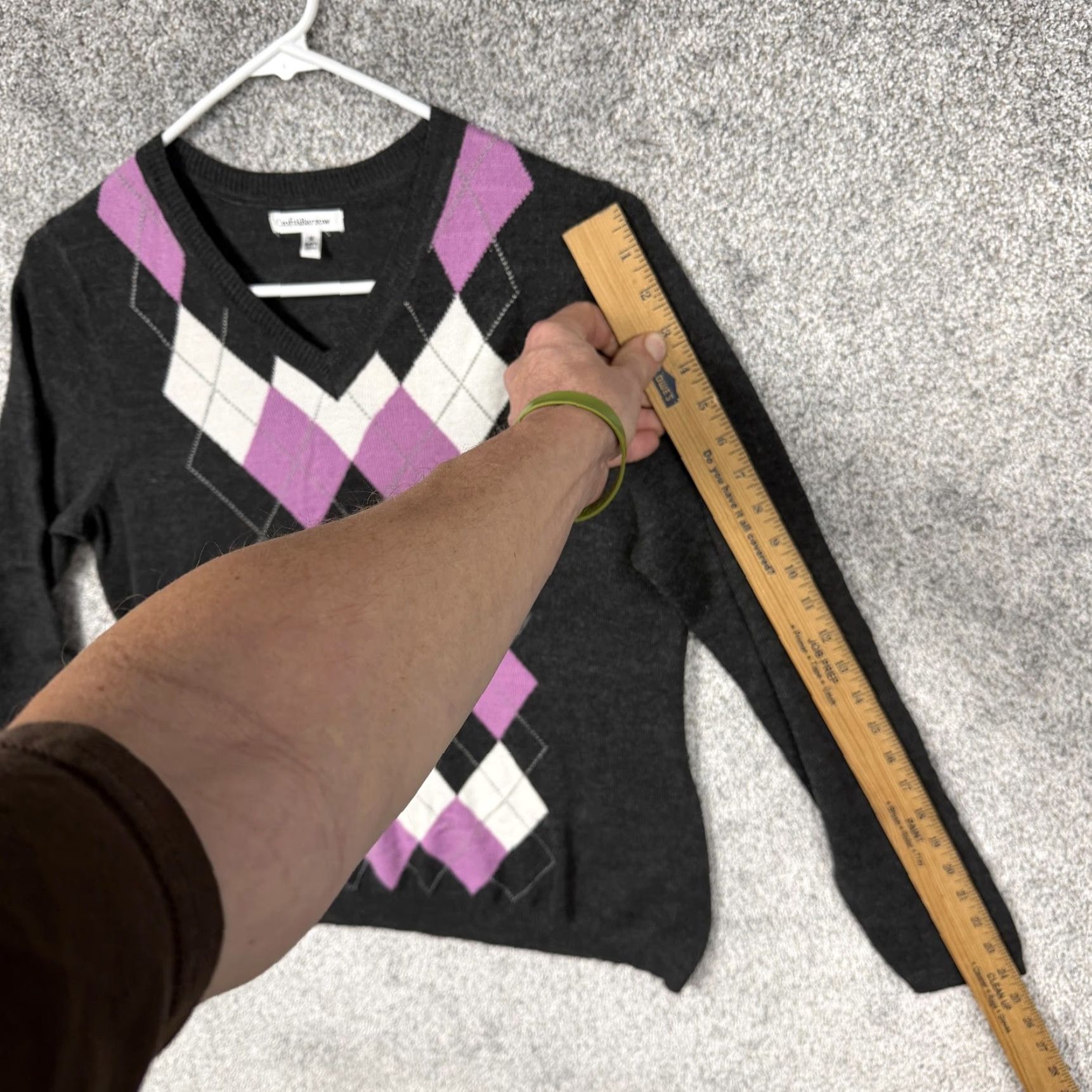 Croft & Barrow Croft & Barrow Sweater Womens M Gray Purple Argyle Knit Preppy Dark Academia Size M / US 6-8 / IT 42-44 - 3 Thumbnail