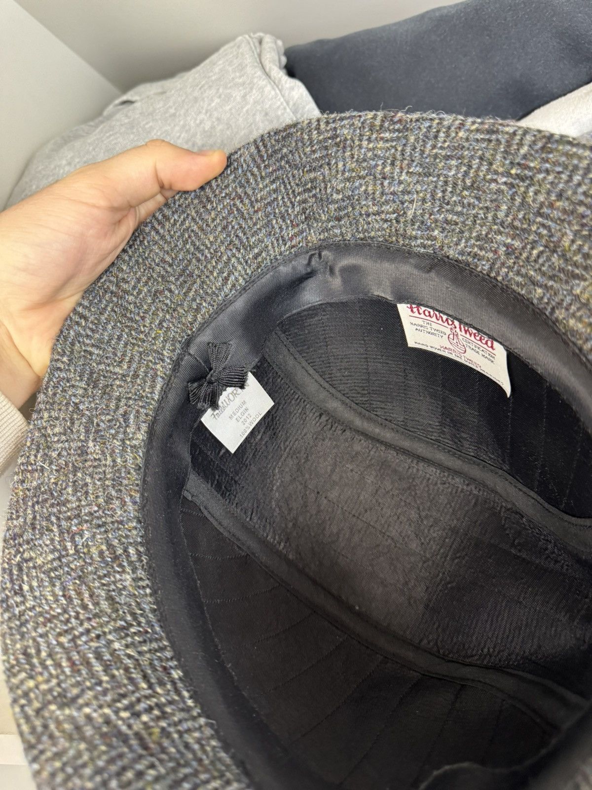 Harris Tweed Harris Tweed 100% Wool Hat with Feather Accent Size ONE SIZE - 11 Thumbnail