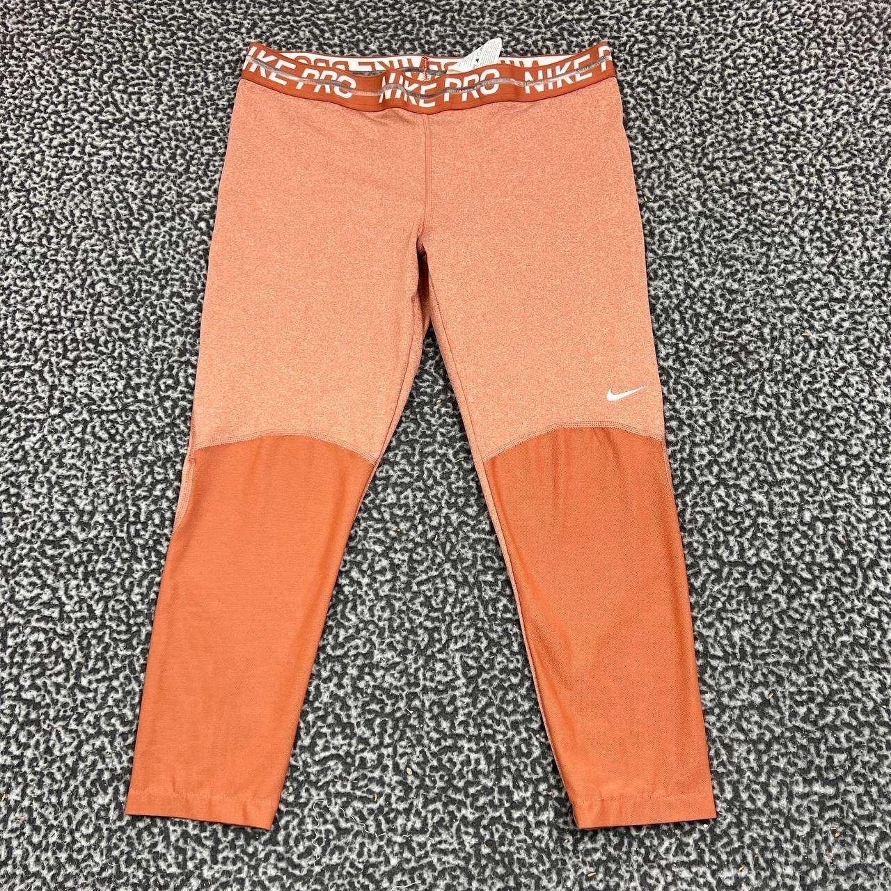 Nike Nike Pro Dri-Fit Leggings Women L Cropped Pull On 30x21 Size 30" / US 8 / IT 44 - 1 Thumbnail