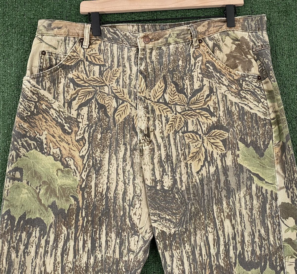 Other Vintage 90’s Duxbak Realtree Bark Leaf Camo Jeans Sz 38 Size US 38 / EU 54 - 2 Thumbnail
