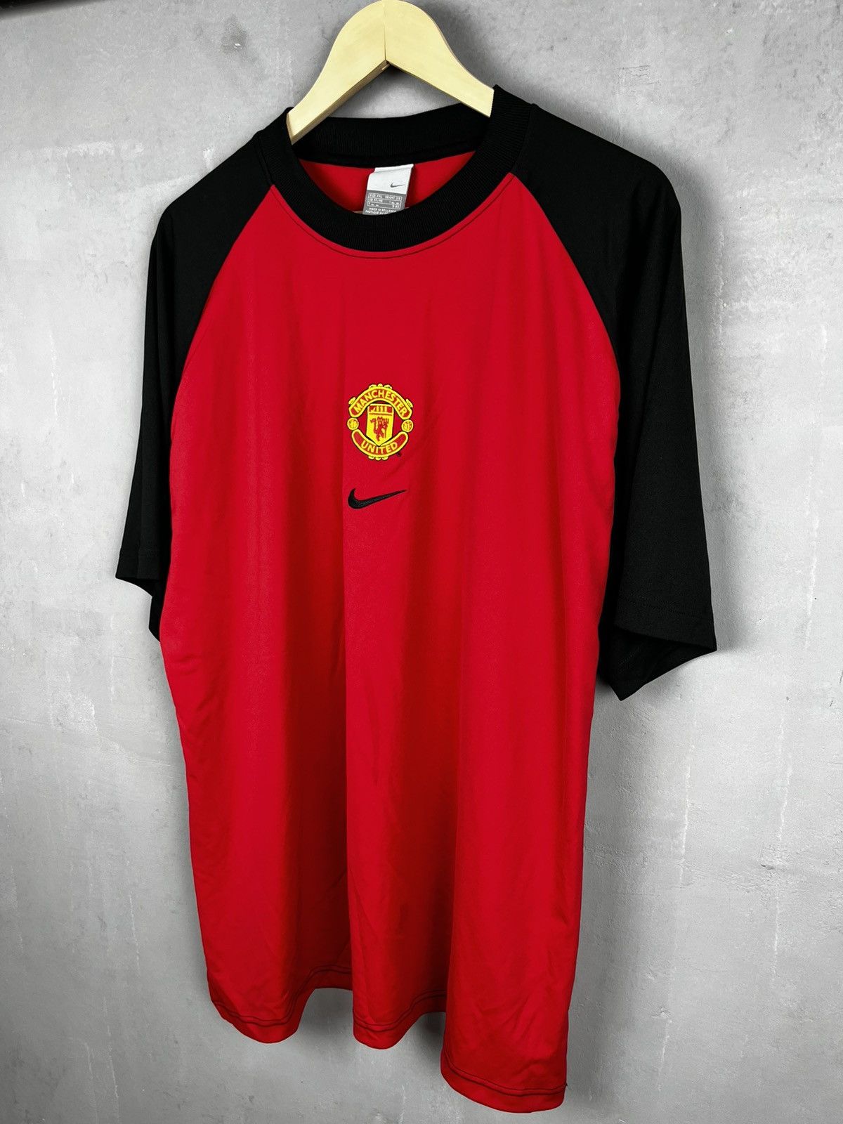 Nike Vintage Nike FC Manchester United Y2K Football Shirt Drill Size US XXL / EU 58 / 5 - 1 Thumbnail