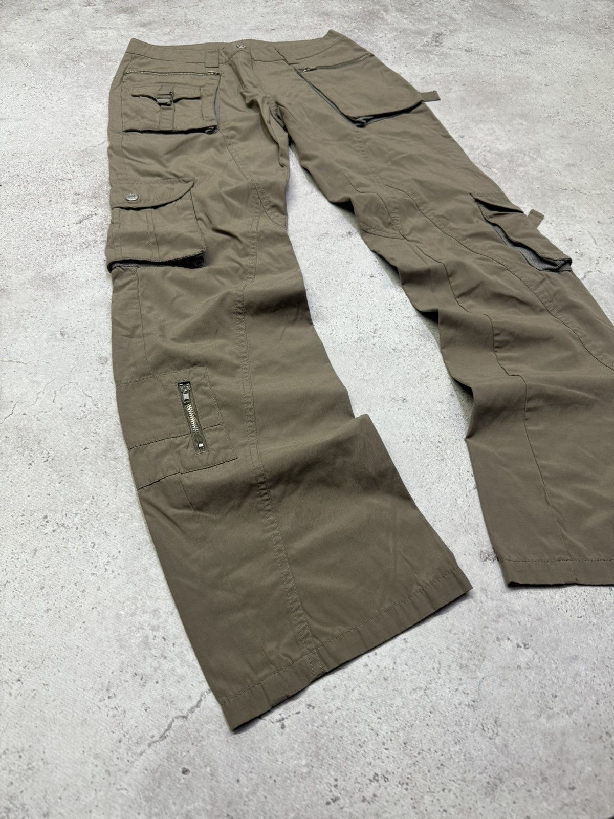 Le Grande Bleu (L.G.B.) Vintage 3D Multi-pocket Cargo Pants Size US 27 - 5 Thumbnail