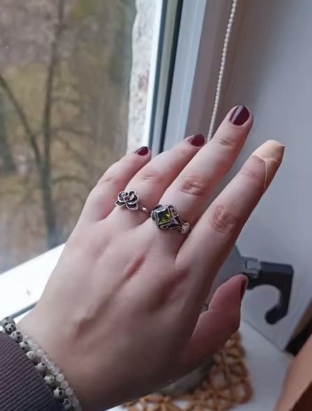 Jewelry Vintage Inlaid Zircon Ring (size 7-11) Size ONE SIZE - 5 Thumbnail