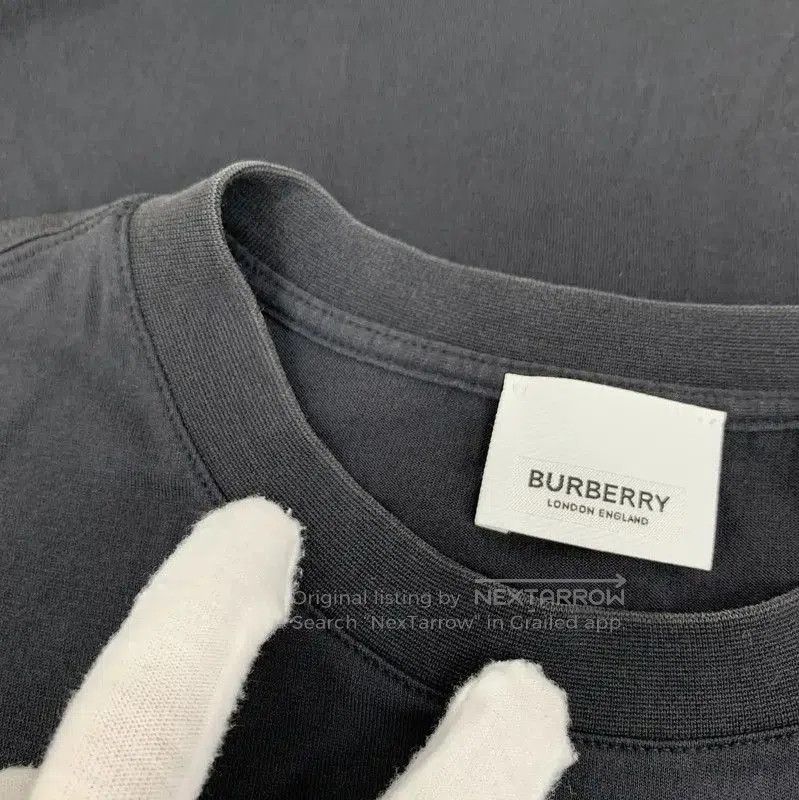 Burberry Burberry Black Cotton Women's T-Shirt. Size S / US 4 / IT 40 - 9 Thumbnail
