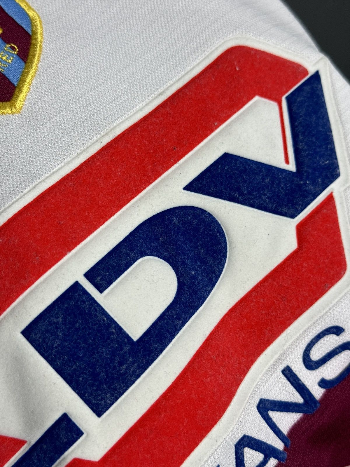 Reebok Aston Villa 99/00 Away Football Jersey Size US L / EU 52-54 / 3 - 5 Thumbnail
