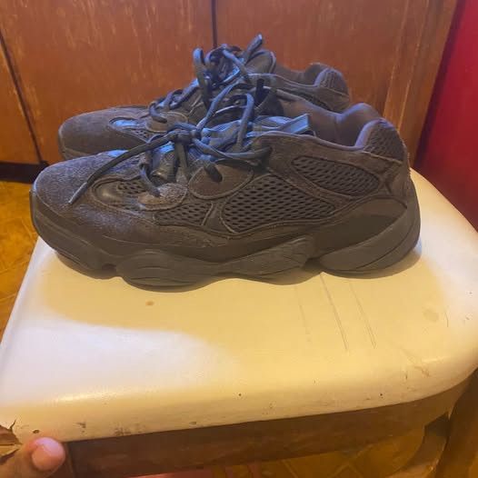 Other YEEZY 500 2017( Men US 9 /EU 42) Size US 9 / EU 42 - 2 Thumbnail
