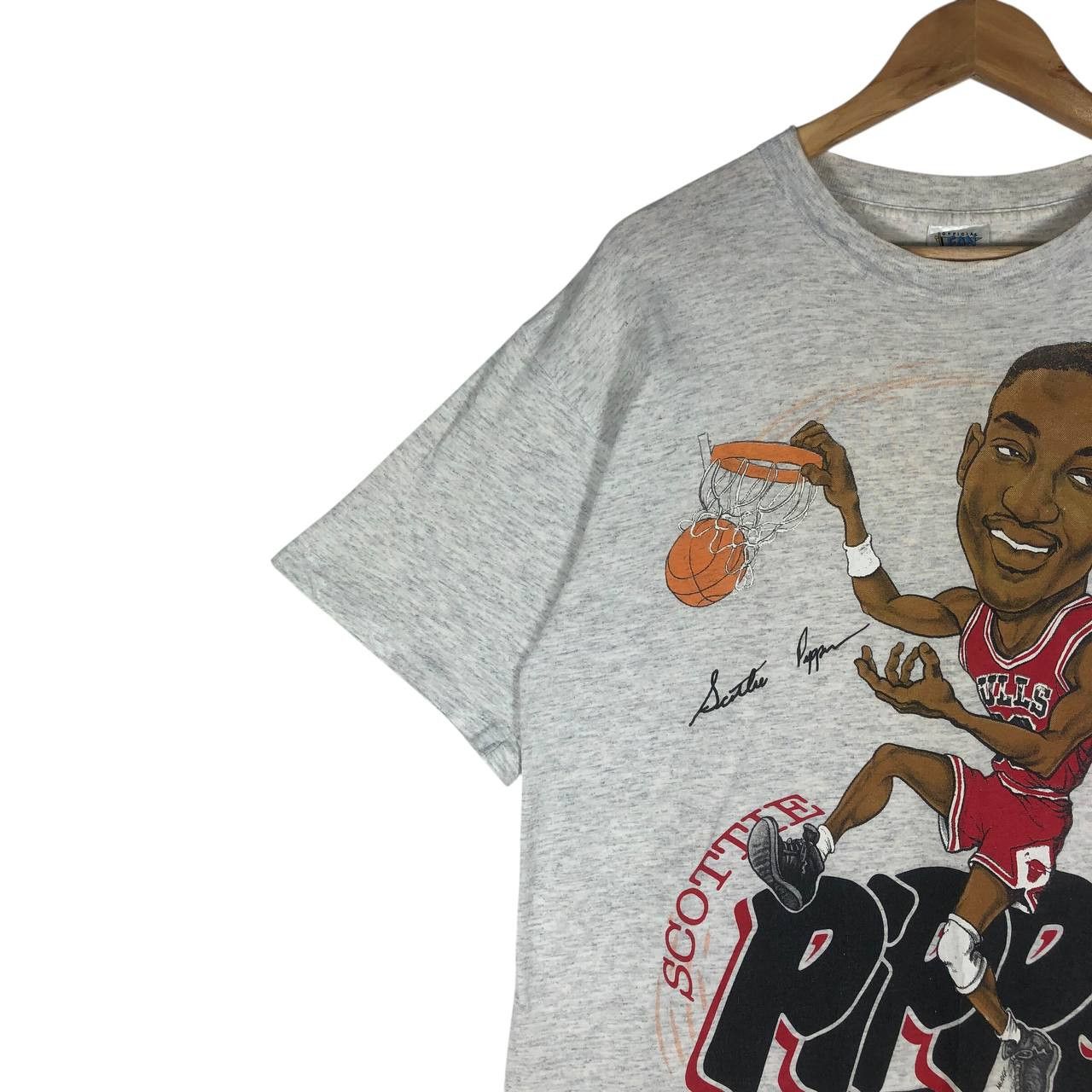 Vintage Vintage Scottie Pippen Chicago Bulls T-Shirt Size US L / EU 52-54 / 3 - 3 Thumbnail