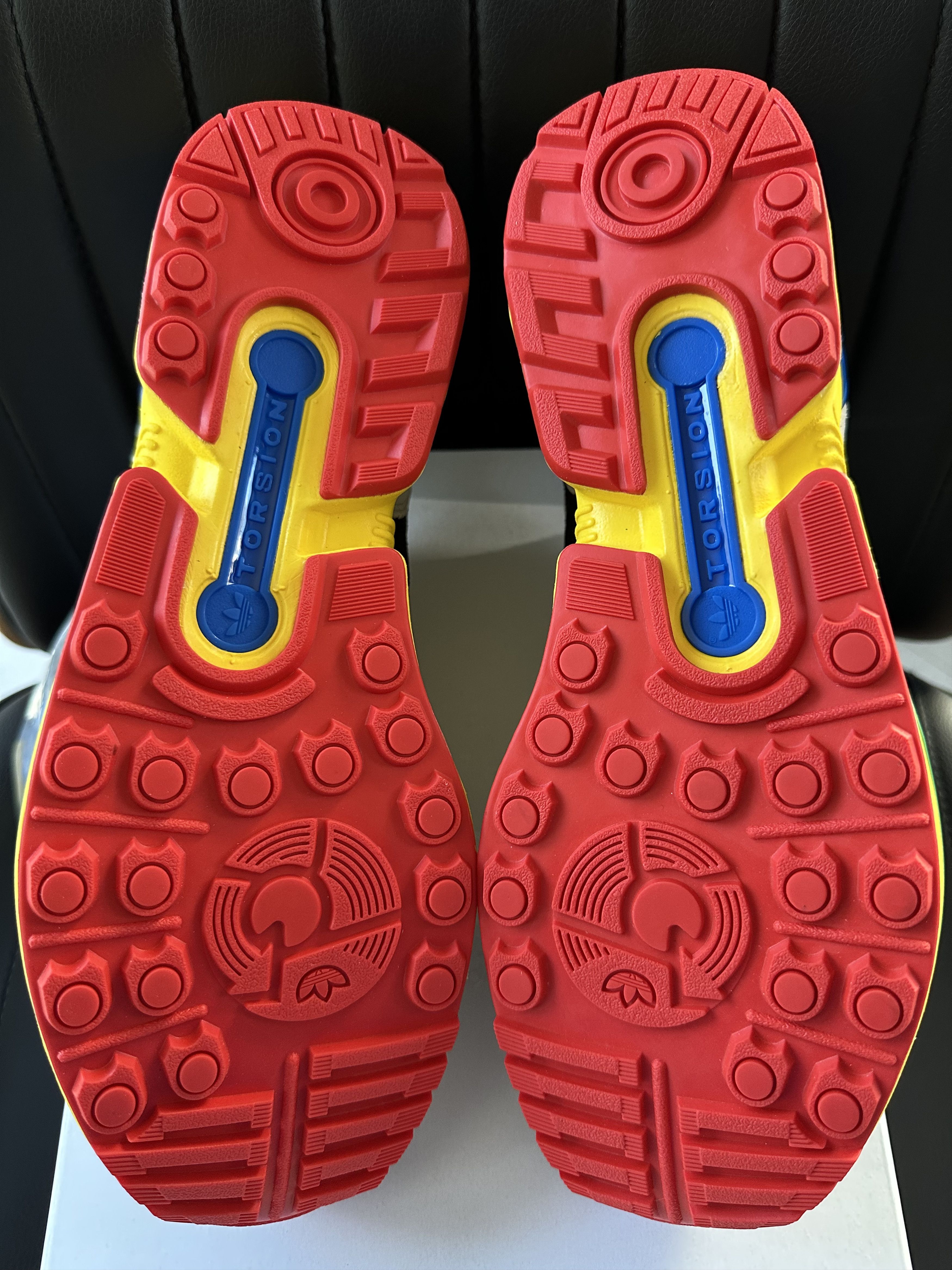 Adidas × LEGO ADIDAS ZX 8000 LEGO Size US 9 / EU 42 - 15 Thumbnail