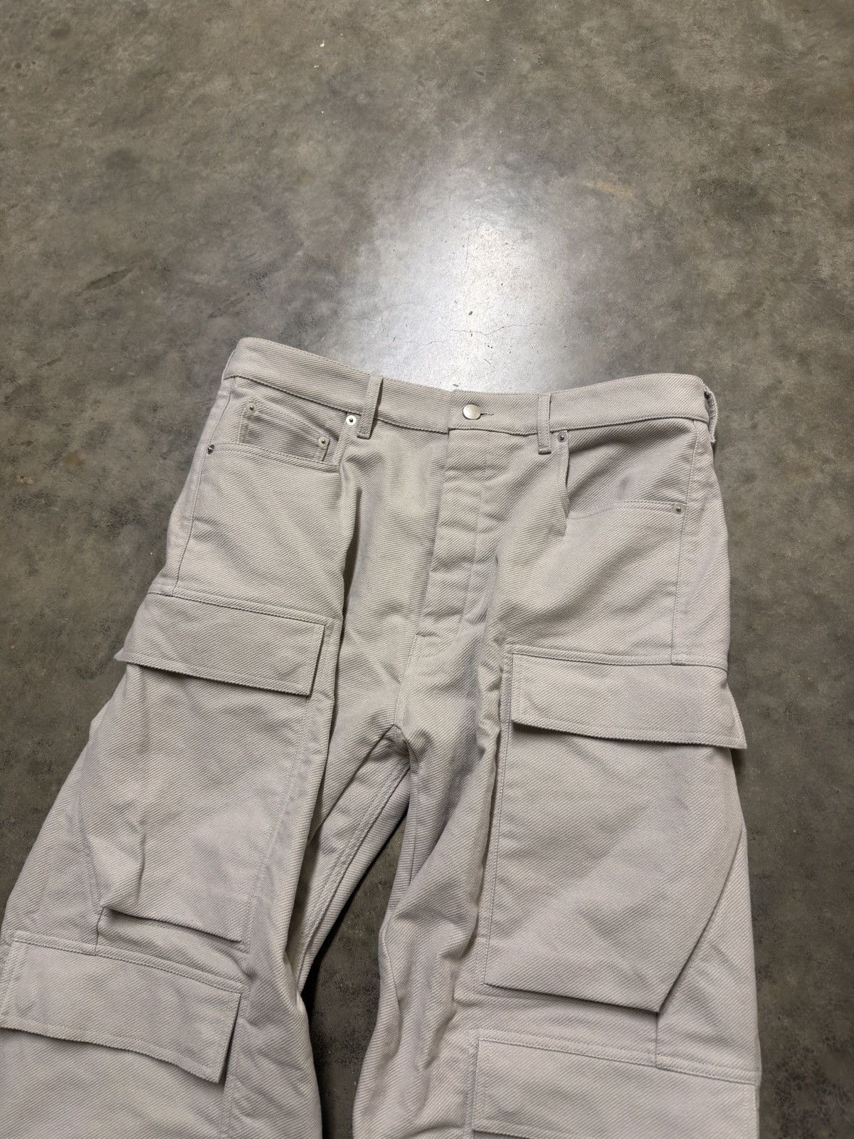 Rick Owens Rick Owens FW25 ‘Concordians’ Double Cargo Geth Jeans Size US 33 - 2 Thumbnail