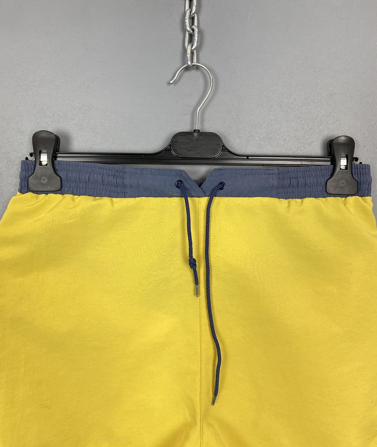 Other Vintage Nike 1990’s Shorts Men’s Size Medium Yellow Blue Top Size US 34 / EU 50 - 2 Thumbnail