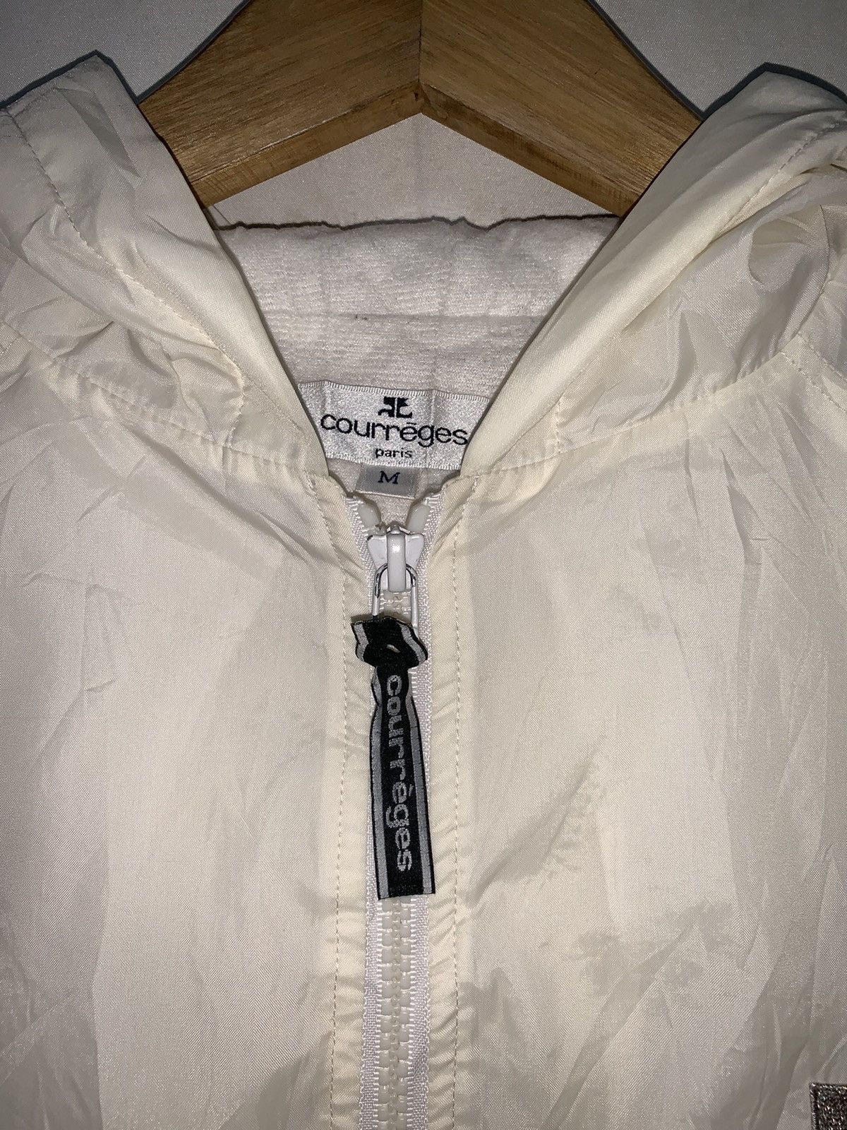 Courreges Vintage Courreges side tape logo nylon light jacket Size US M / EU 48-50 / 2 - 7 Thumbnail