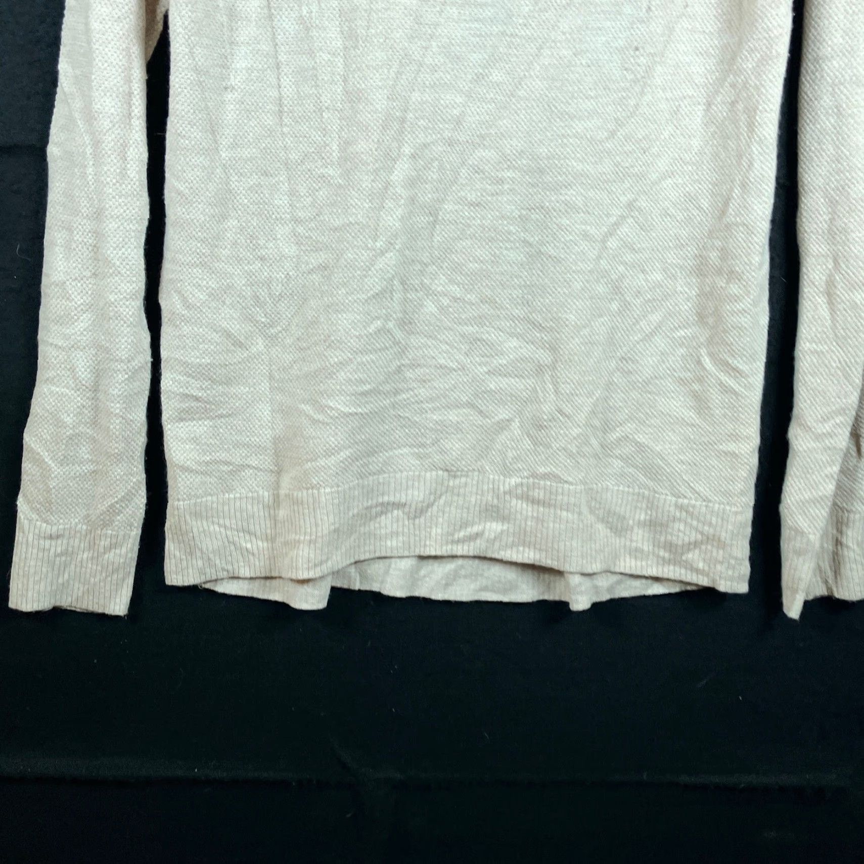 Gap Gap Sweater Cream V-Neck Extra Fine Merino Wool Blend Medium Tall Knit Pullover Womens Casual Workwear Modern Classic Size M / US 6-8 / IT 42-44 - 3 Thumbnail