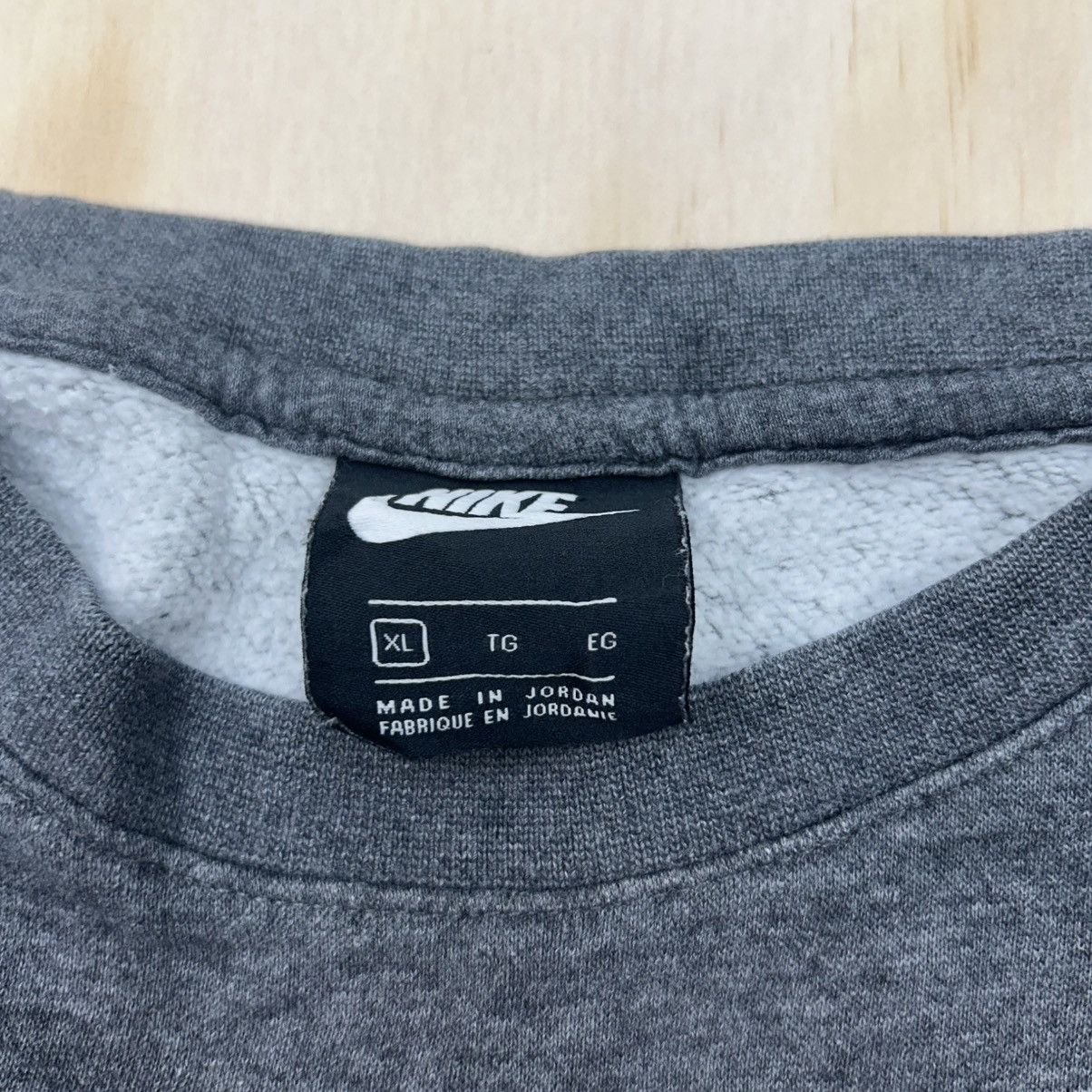 Nike Grey Vintage Nike Sweatshirt Crewneck Size US XL / EU 56 / 4 - 4 Thumbnail