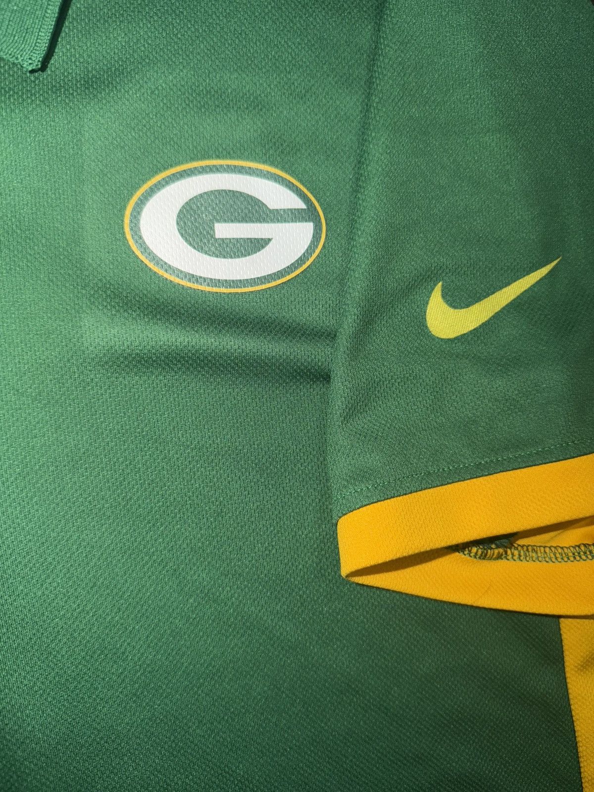 Nike Green Bay Packers NFL on field Nike dri-fit polo shirt Size US L / EU 52-54 / 3 - 3 Thumbnail