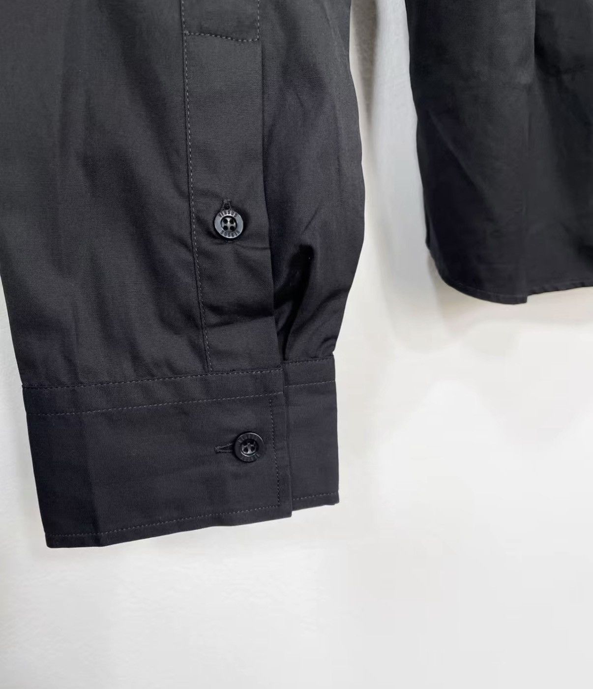 Versus VERSUS 100% Cotton Long Sleeve Shirt J30 Size US S / EU 44-46 / 1 - 6 Thumbnail
