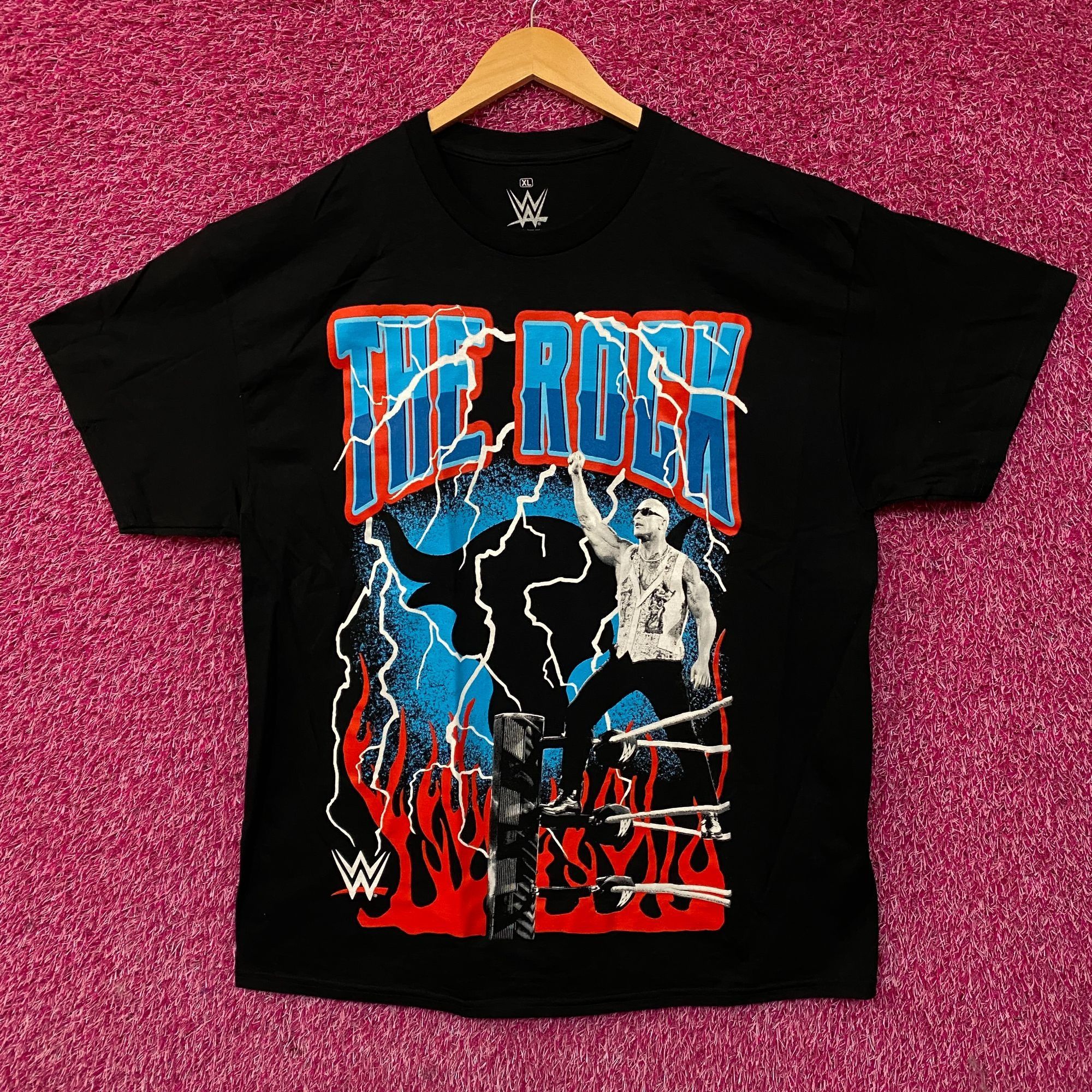 WWE WWE The Rock Lightning Strikes tshirt size XL Size US XL / EU 56 / 4 - 1 Thumbnail