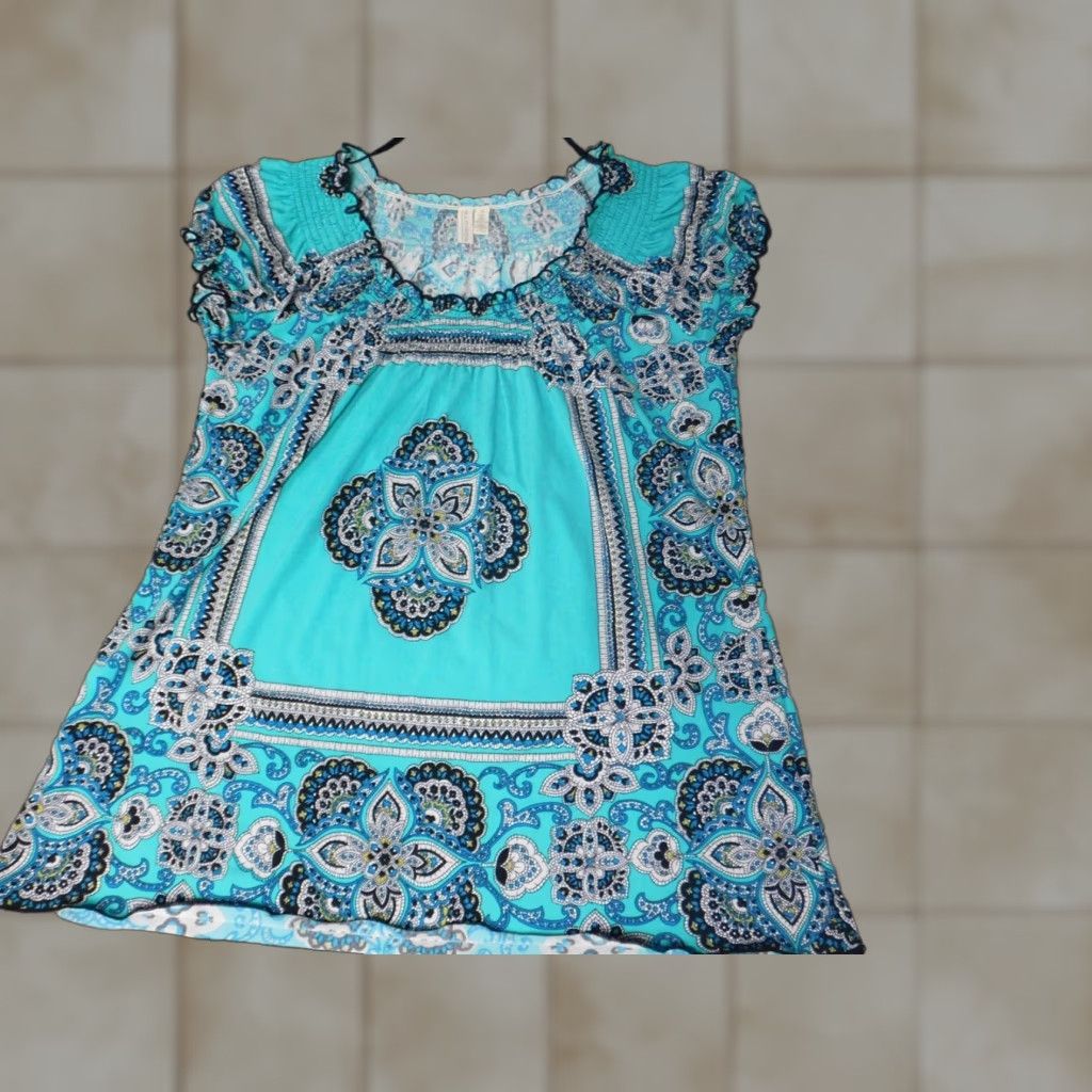 Madison Madison Womens Blouse S Short Sleeve Crew Neck Blue Polyester Rayon Stretch Casual Shirt Womens Size S / US 4 / IT 40 - 1 Thumbnail