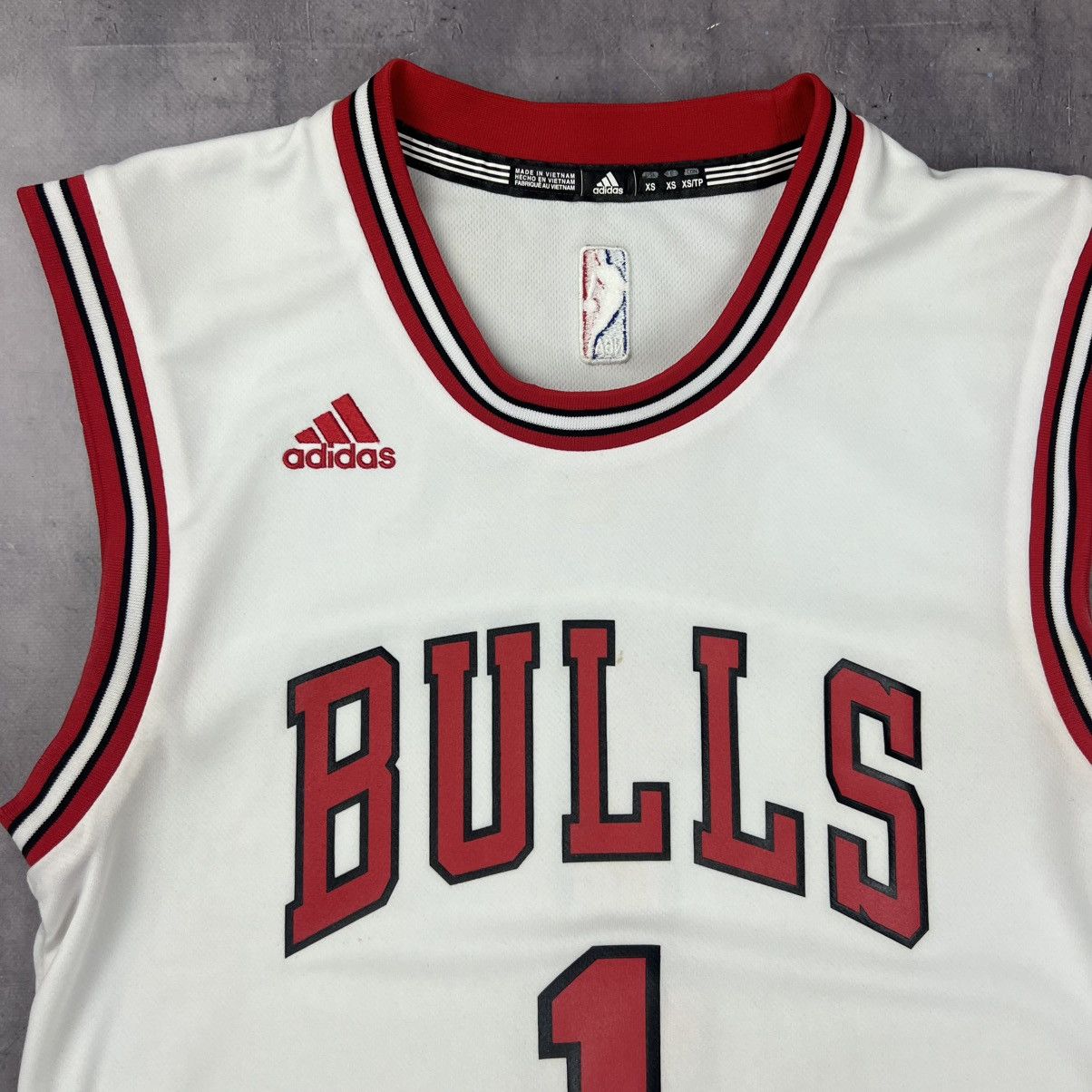 Adidas Rare! Derick Rose 1 Adidas Chicago Bulls Jersey Tank Top Size US M / EU 48-50 / 2 - 3 Thumbnail