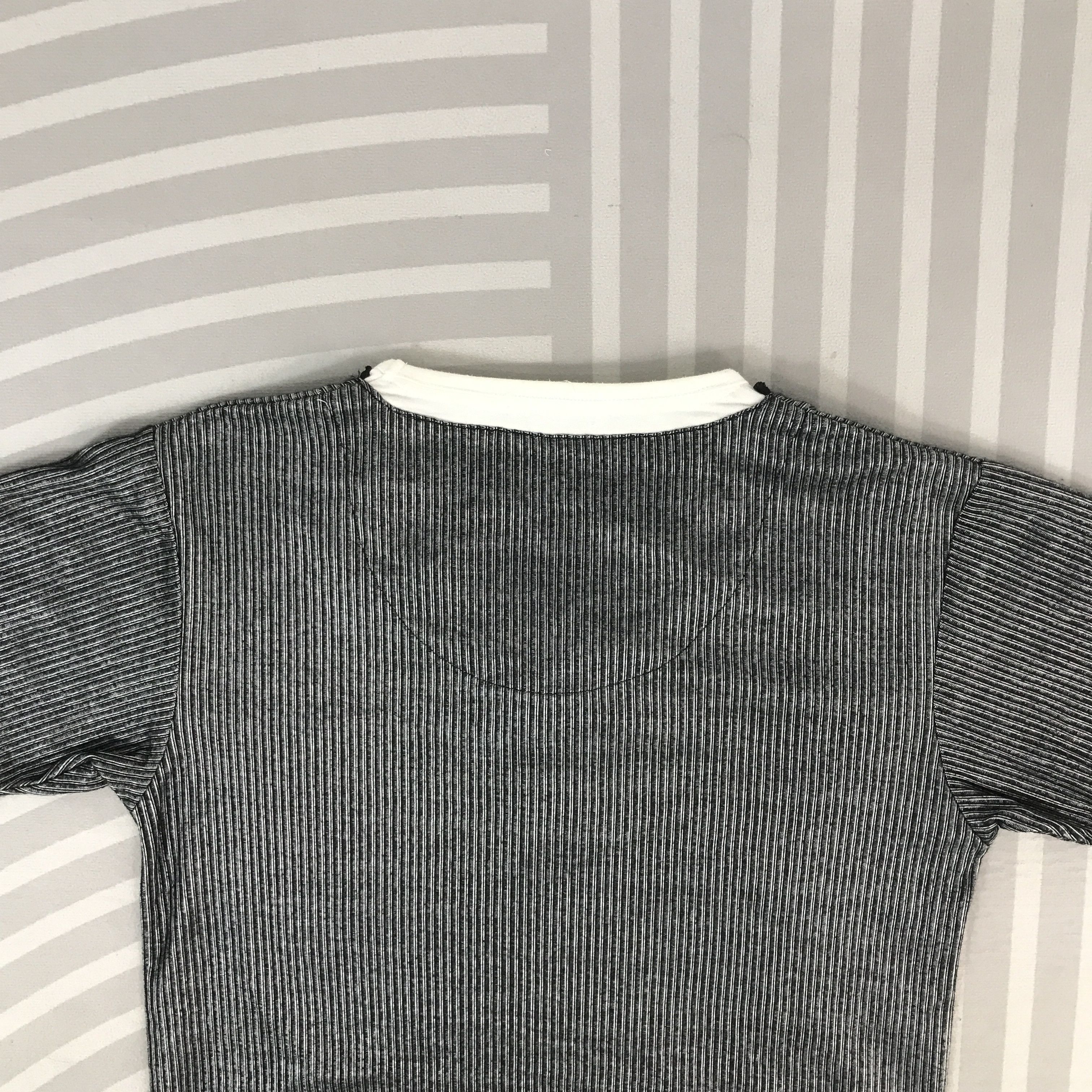 semanticdesign Vintage Semantic Design design Zipper T-Shirt Size US L / EU 52-54 / 3 - 4 Thumbnail