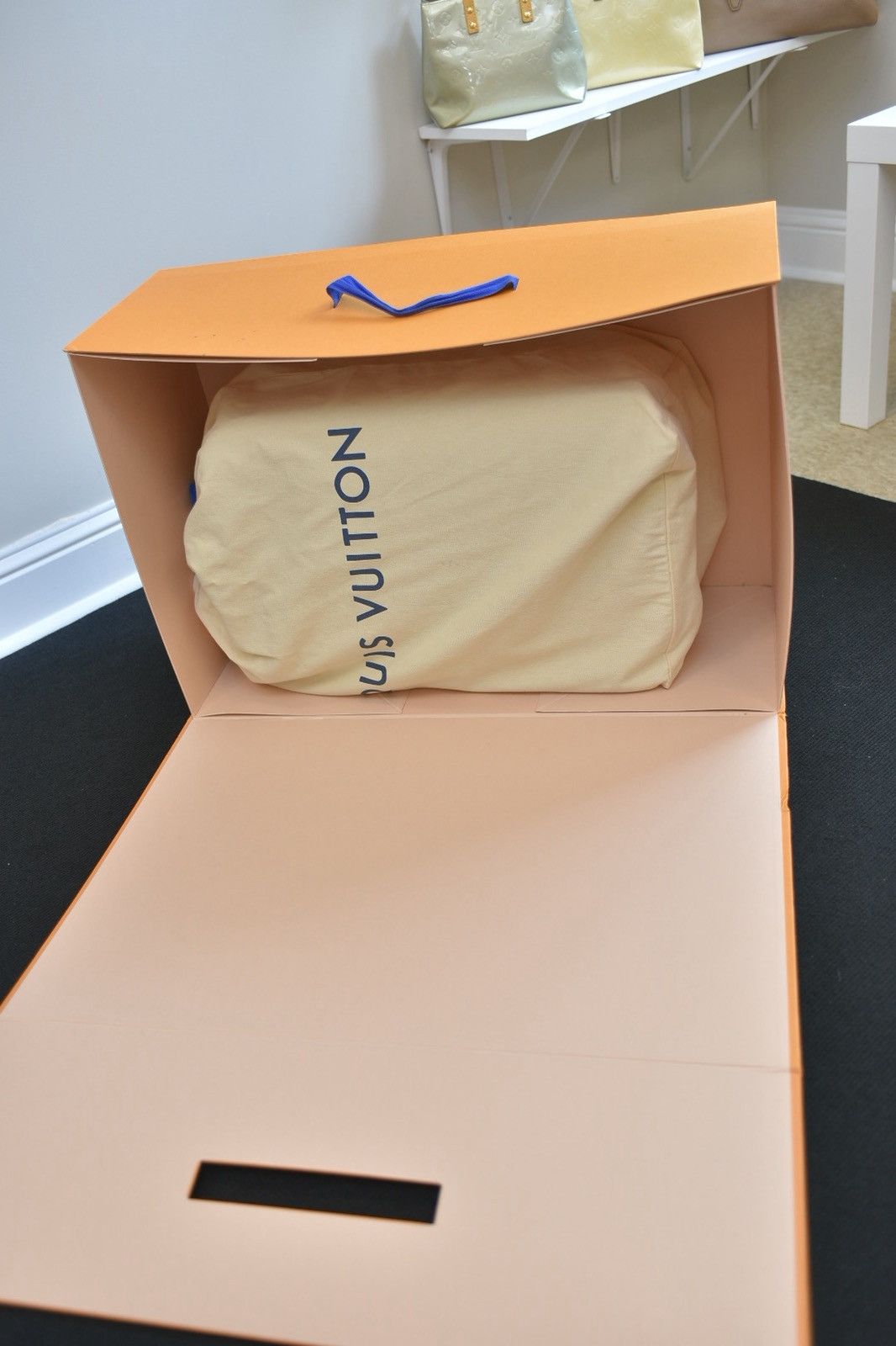 Louis Vuitton Louis Vuitton Pegase 55 Suitcase Monogram Size ONE SIZE - 3 Thumbnail