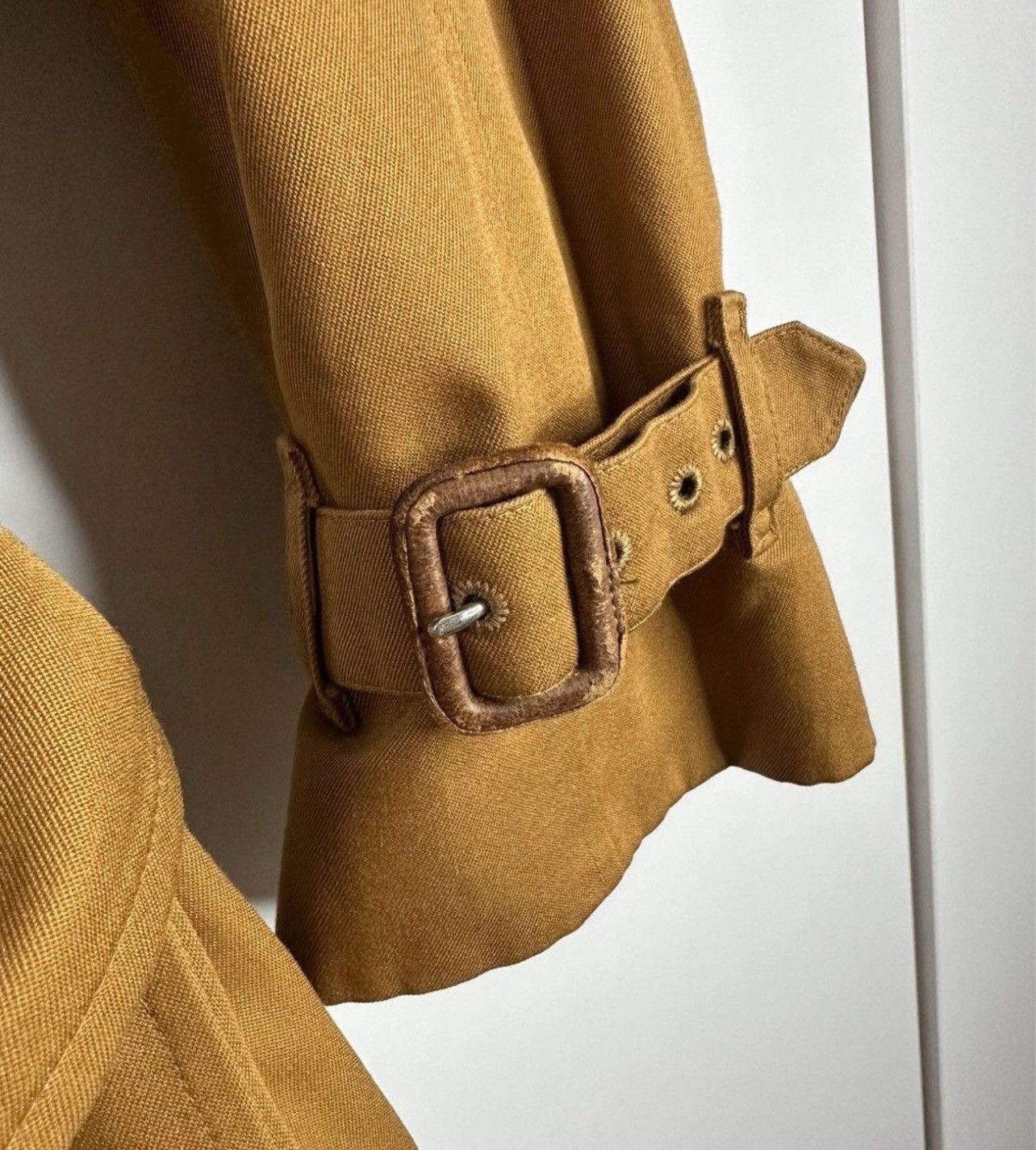 Burberry × Vintage Vintage Luxury Burberry Trench Coat Size M / US 6-8 / IT 42-44 - 6 Thumbnail