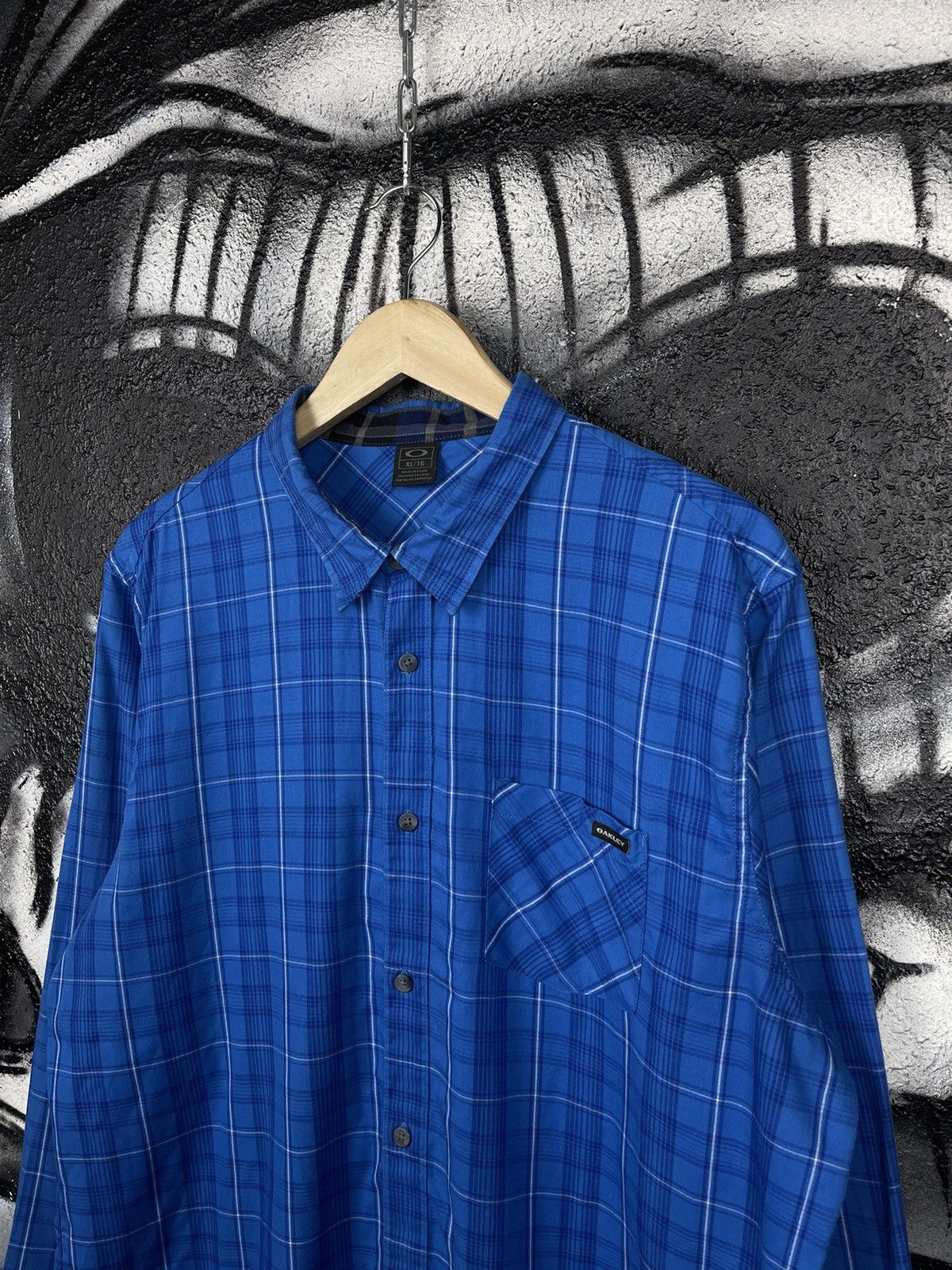 Oakley × Vintage Vintage Oakley Blue Plaid Shirt Men’s Size XL Size US XL / EU 56 / 4 - 3 Thumbnail