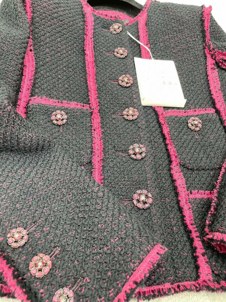 Chanel Chanel Black Pink Tweed Jacket -2505 Size US S / EU 44-46 / 1 - 5 Thumbnail