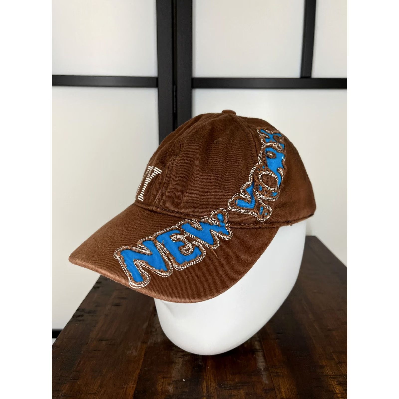 Vintage Robin Ruth New York Hat Cap Strap Back One Size Adult Brown 100% Cotton Twill Embroidered Baseball Cap Size ONE SIZE - 4 Thumbnail