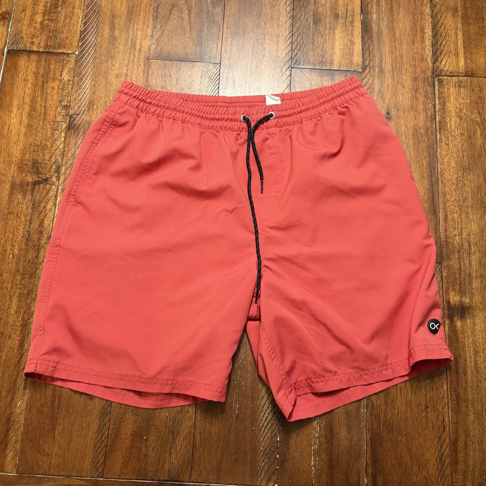 Outerknown Outerknown Shorts Large Lined Swim Trunks Drawstring Elastic Size US 32 / EU 48 - 2 Thumbnail