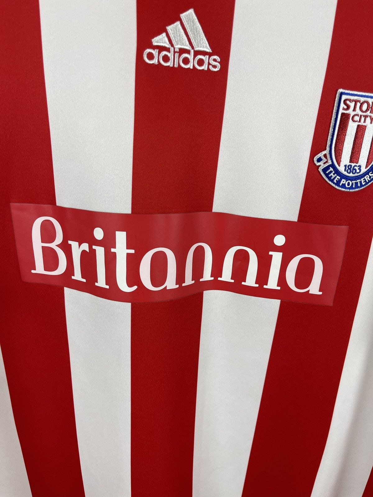 Adidas Adidas Stoke City 2011 2012 #8 Soares home soccer jersey Size US XXL / EU 58 / 5 - 5 Thumbnail