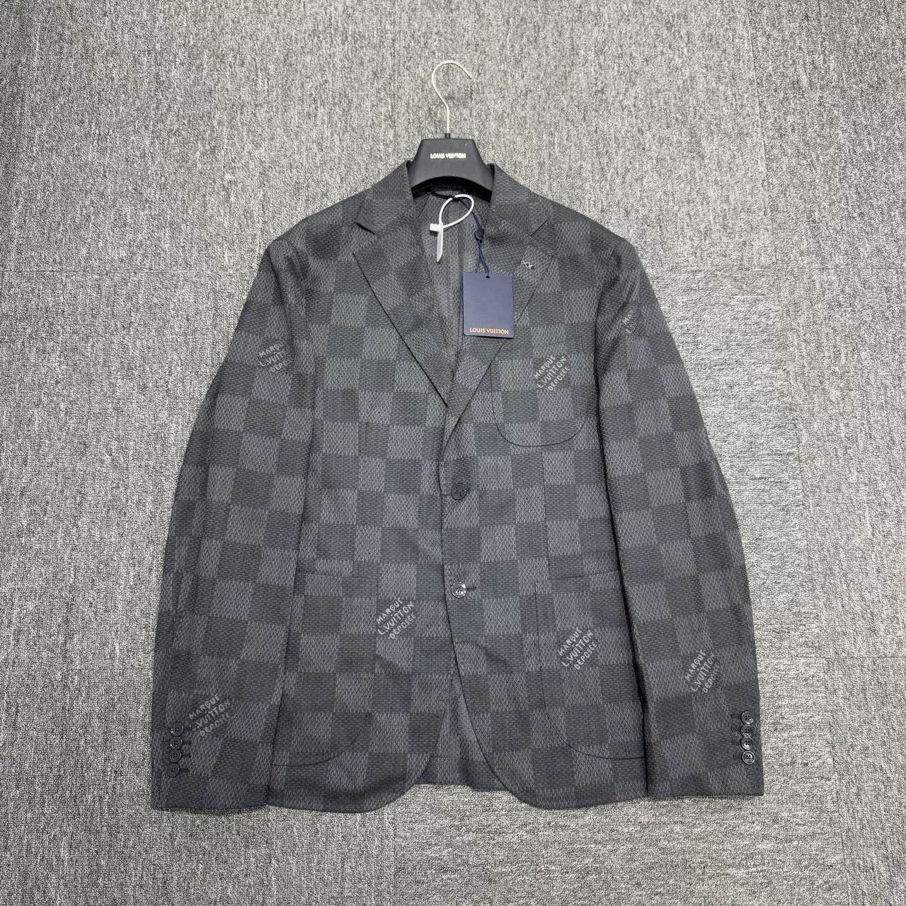 Louis Vuitton louis vuitton checkerboard patterned suit jacket Size US L / EU 52-54 / 3 - 1 Thumbnail